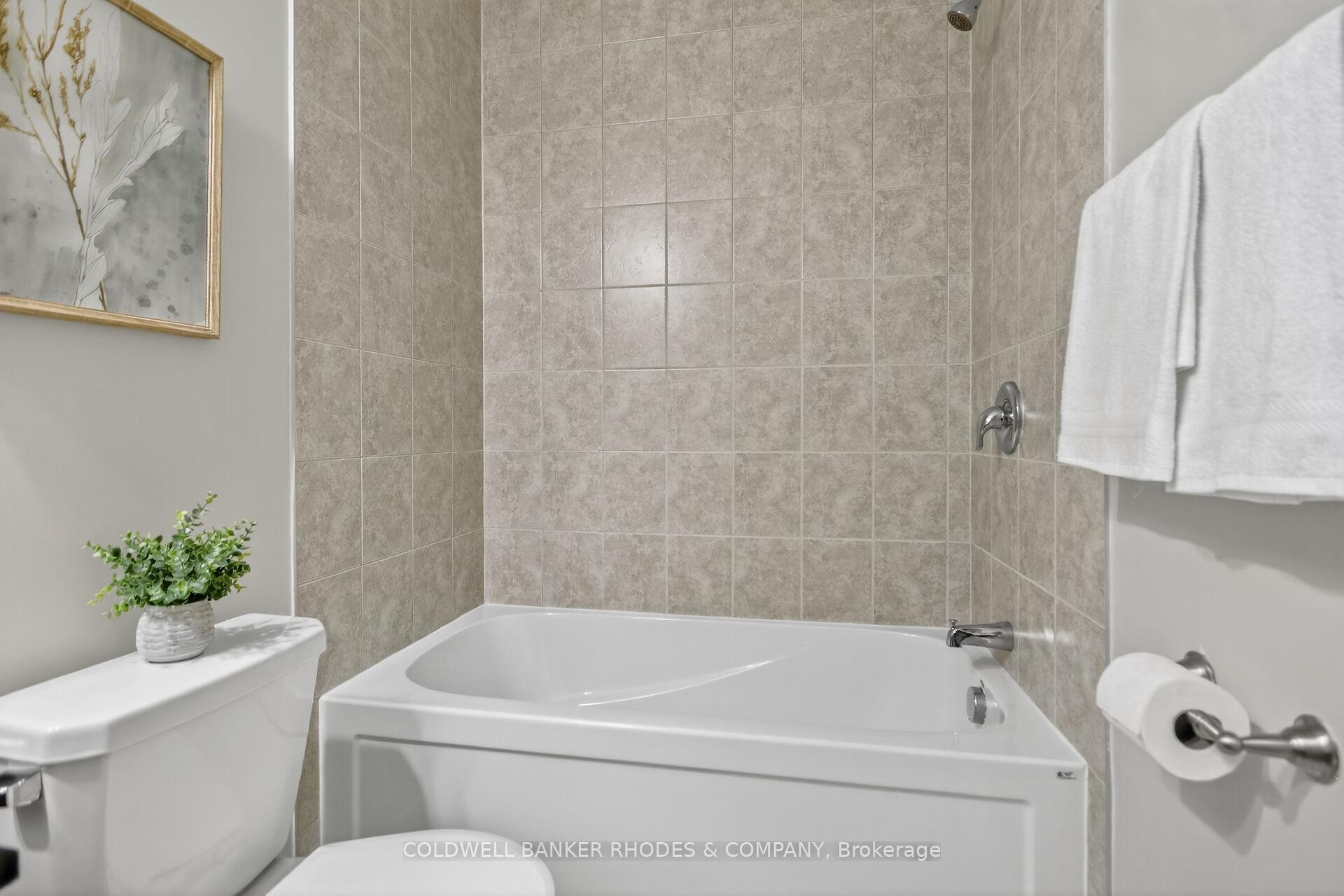Photo 40 of 815 Mikinak Road, Ottawa, CFB Rockcliffe and Area — HOMEH