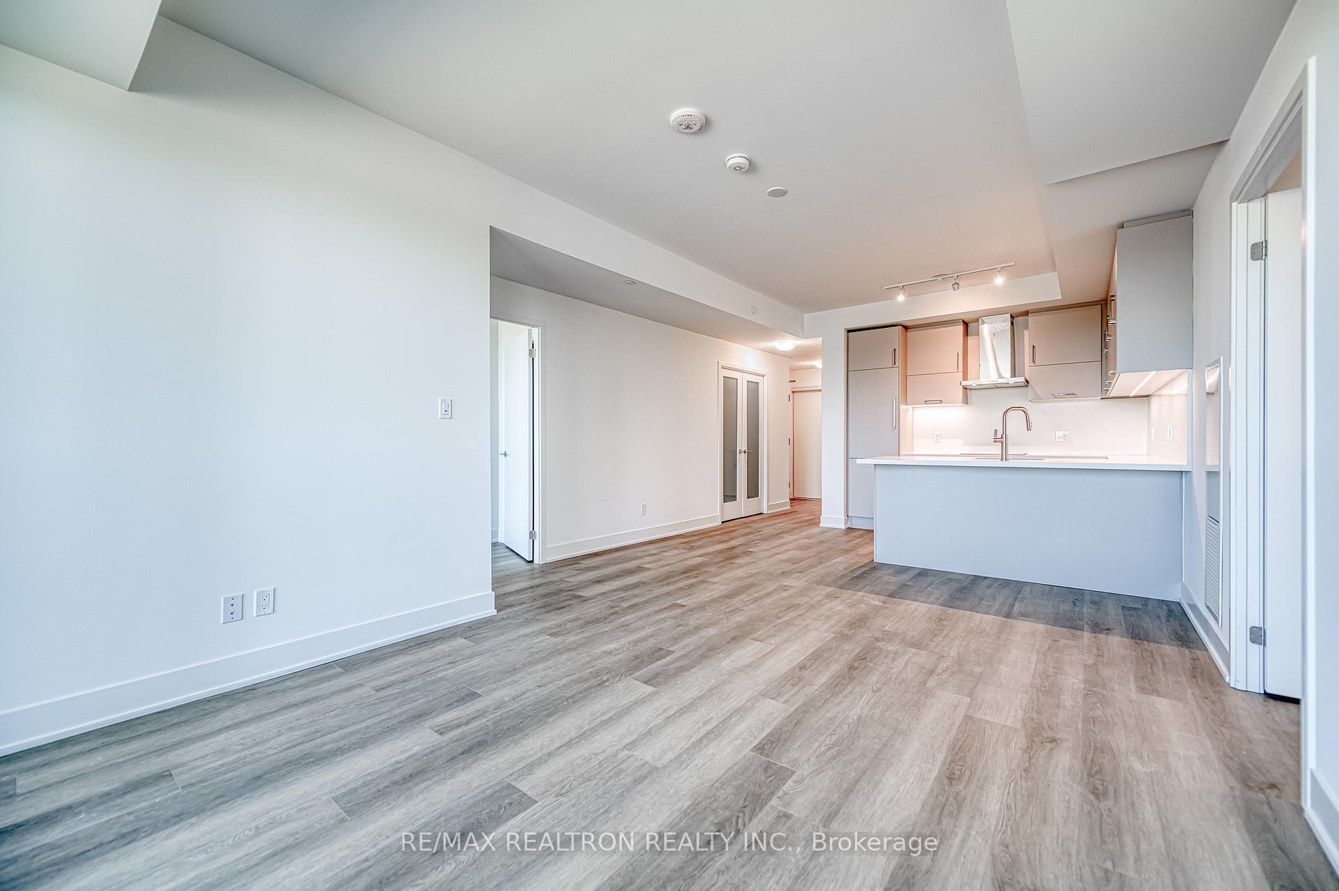 Photo 10 of Unit 501, 56 Andre De Grasse Street, Markham, Unionville — HOMEH