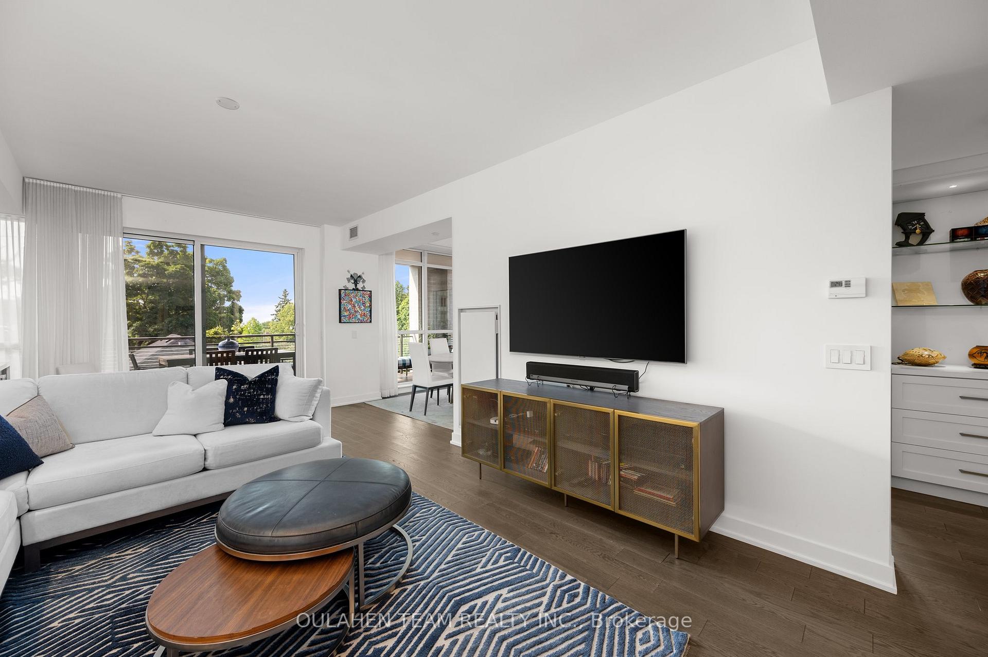 Photo 6 of Unit 302, 665 Kingston Road, Toronto, The Beaches — HOMEH