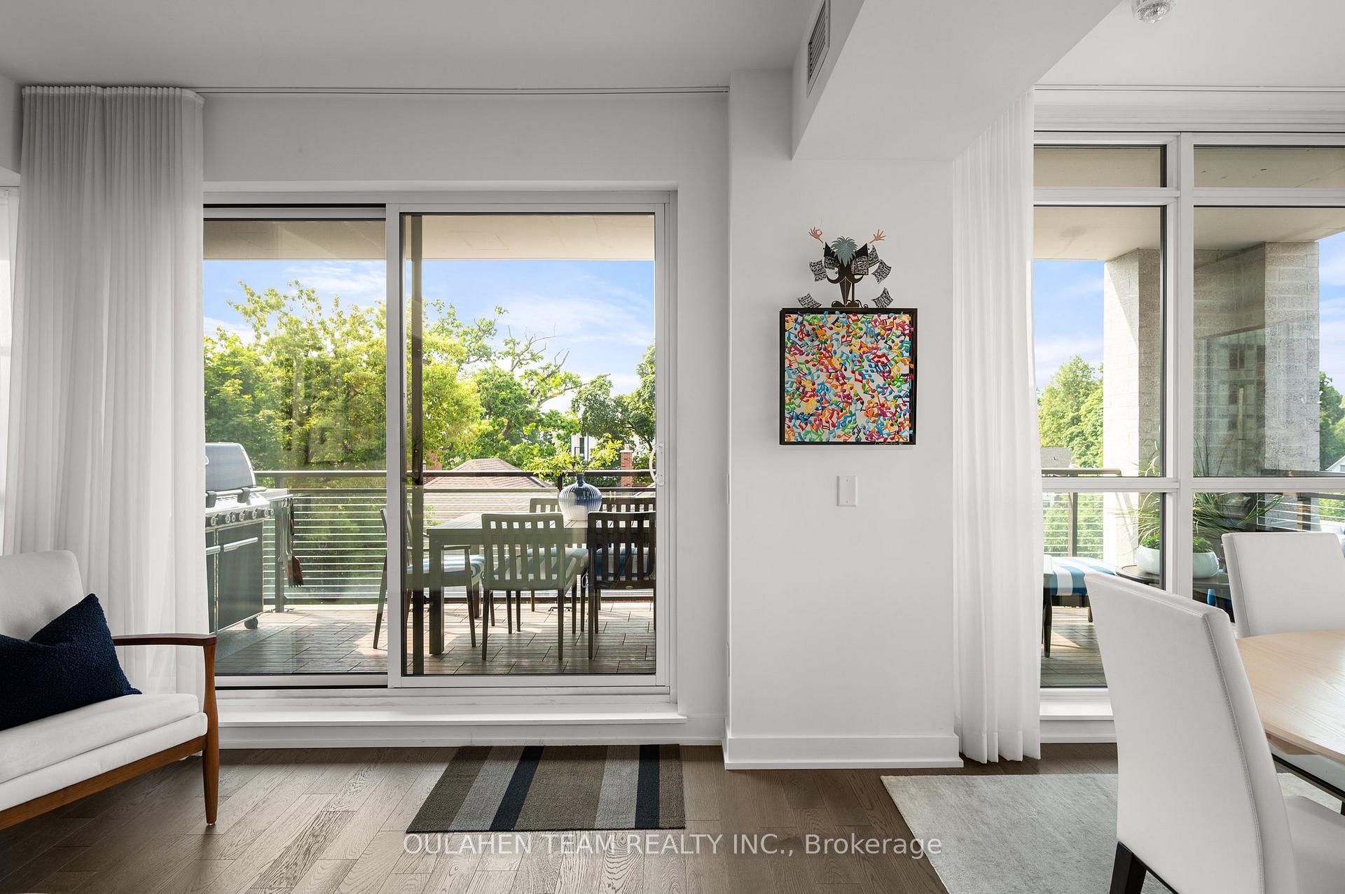 Photo 10 of Unit 302, 665 Kingston Road, Toronto, The Beaches — HOMEH