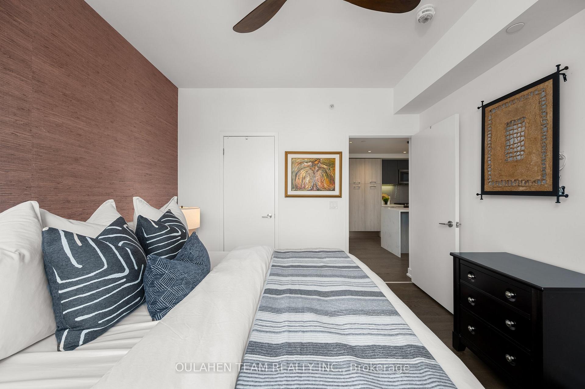 Photo 20 of Unit 302, 665 Kingston Road, Toronto, The Beaches — HOMEH