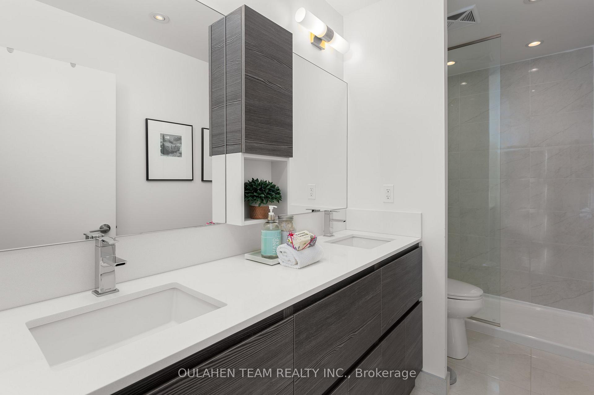 Photo 17 of Unit 302, 665 Kingston Road, Toronto, The Beaches — HOMEH