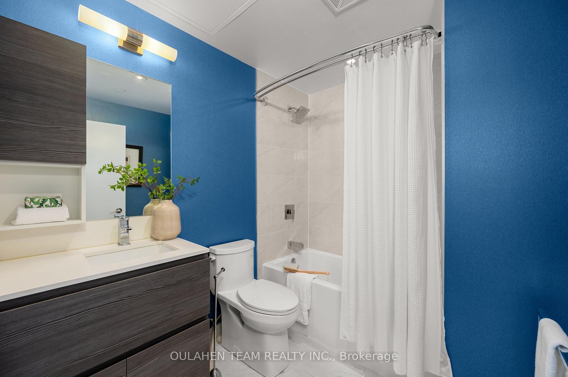 Photo 19 of Unit 302, 665 Kingston Road, Toronto, The Beaches — HOMEH