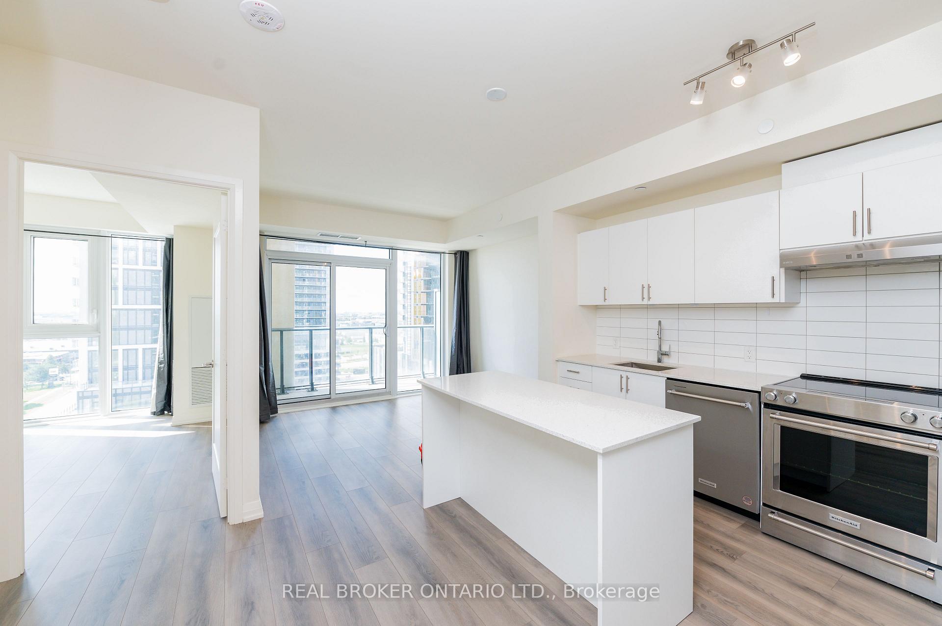 Photo 12 of Unit 1004, 9000 Jane Street, Vaughan, Concord — HOMEH