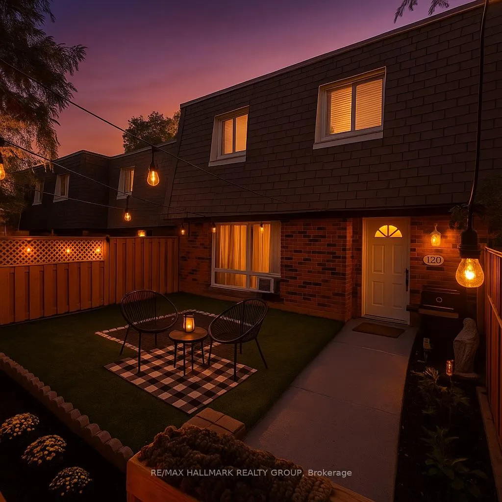 Photo 2 of 120 Royalton Private, Ottawa, Hunt Club Woods — HOMEH