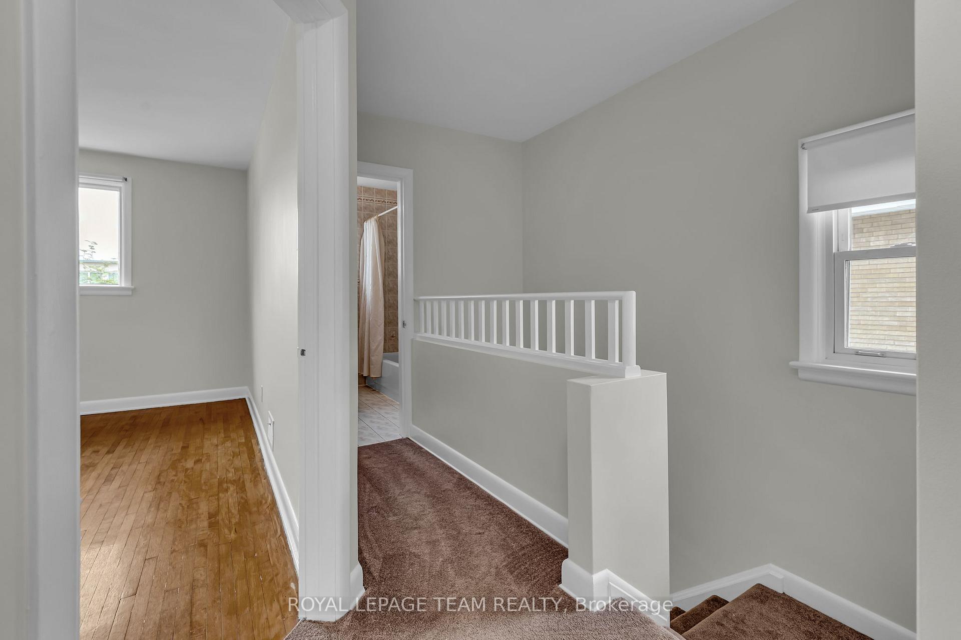 Photo 13 of 866 Broadview Avenue, Ottawa, McKellar Heights — HOMEH