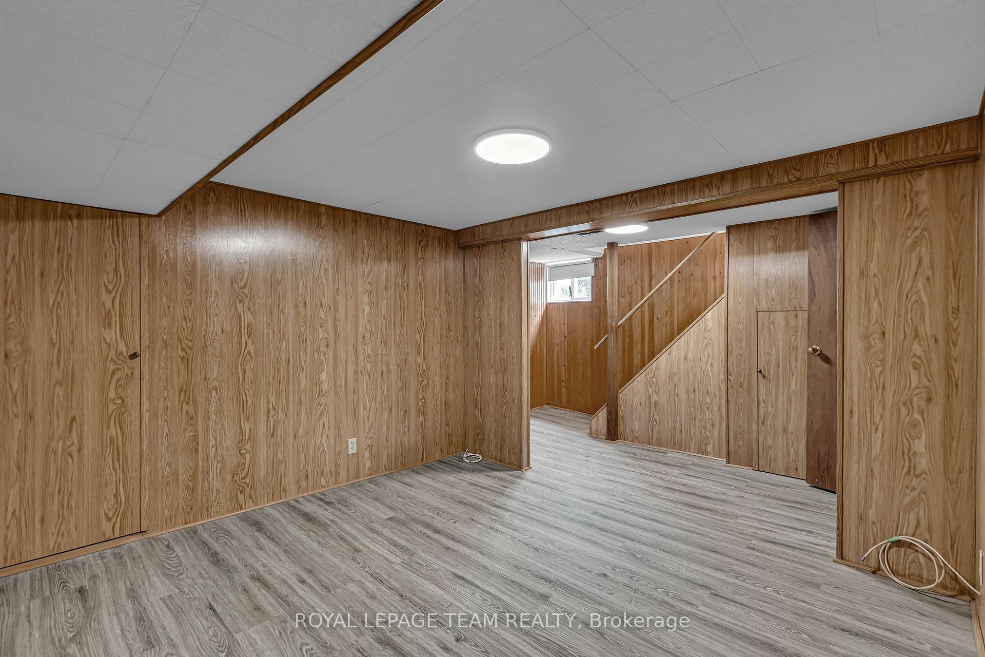 Photo 23 of 866 Broadview Avenue, Ottawa, McKellar Heights — HOMEH