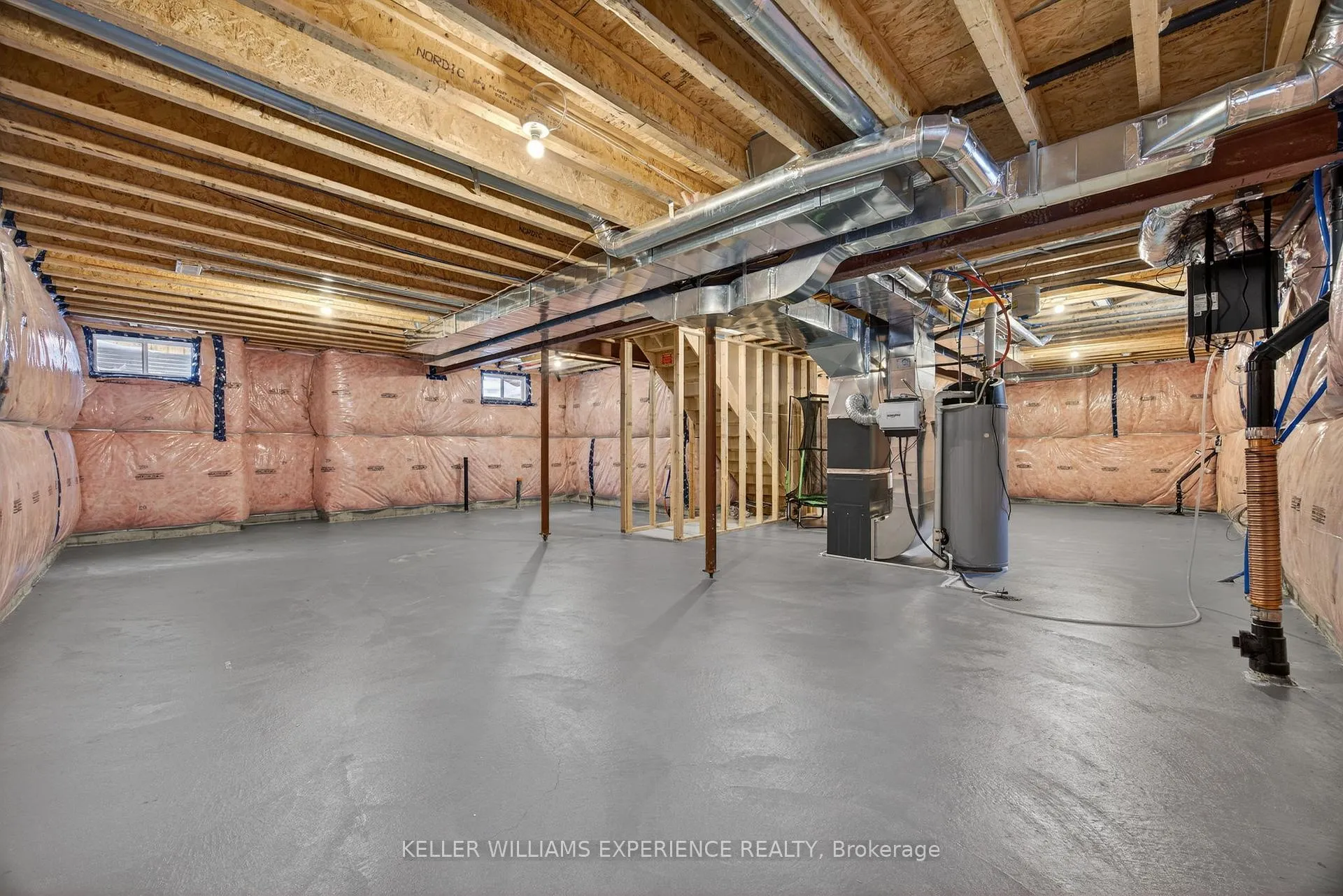 Photo 23 of 1606 Rizzardo Crescent, Innisfil, Alcona — HOMEH