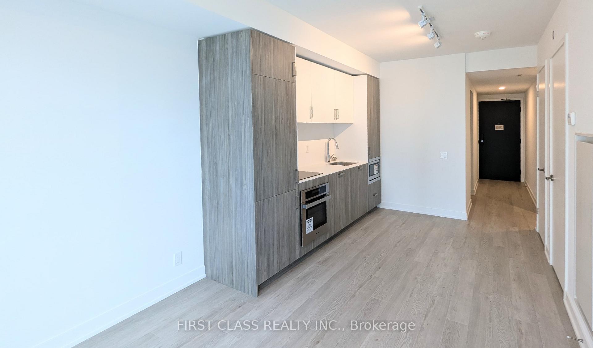 Photo 5 of Unit unit 12, 88 Queen Street E, Toronto, Church-Yonge Corridor — HOMEH