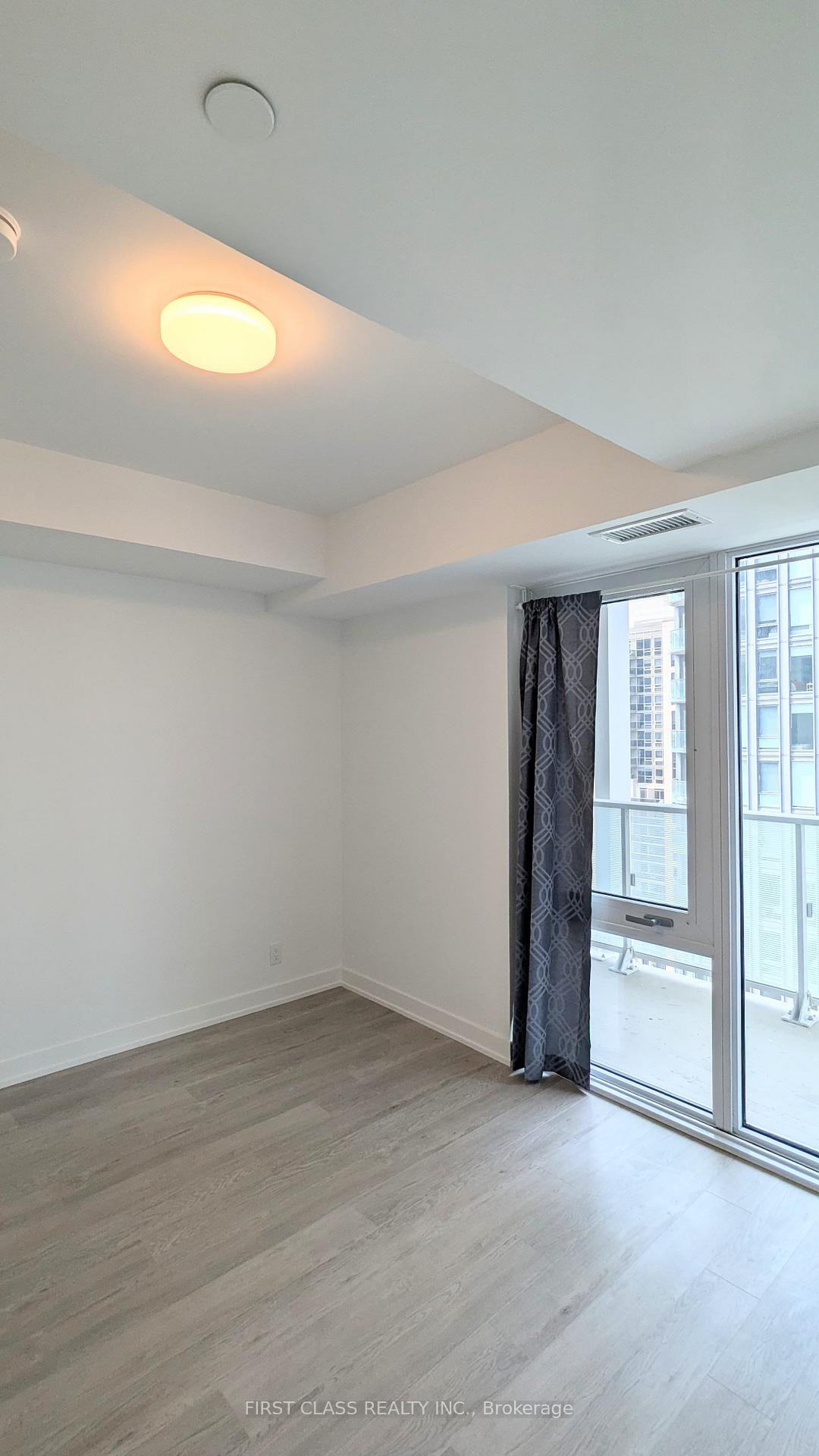 Photo 6 of Unit unit 12, 88 Queen Street E, Toronto, Church-Yonge Corridor — HOMEH
