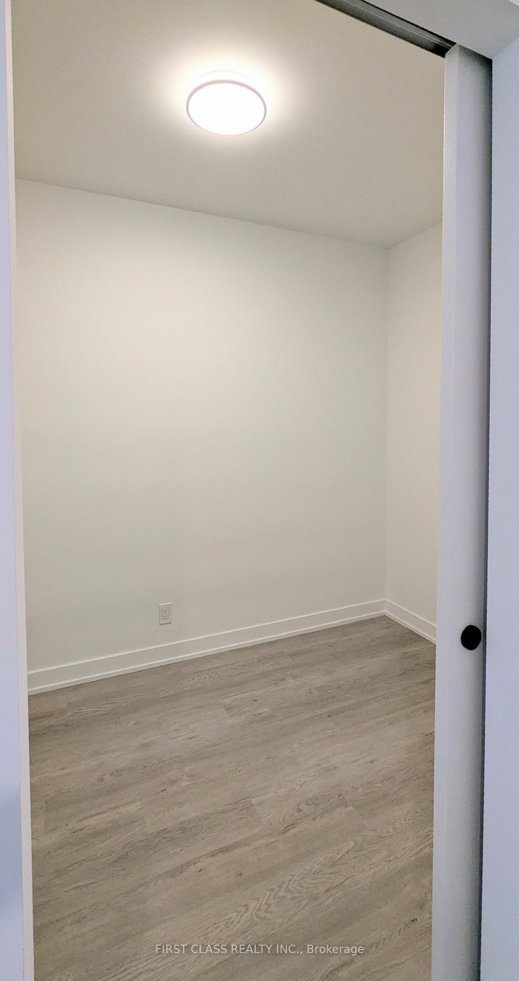 Photo 13 of Unit unit 12, 88 Queen Street E, Toronto, Church-Yonge Corridor — HOMEH