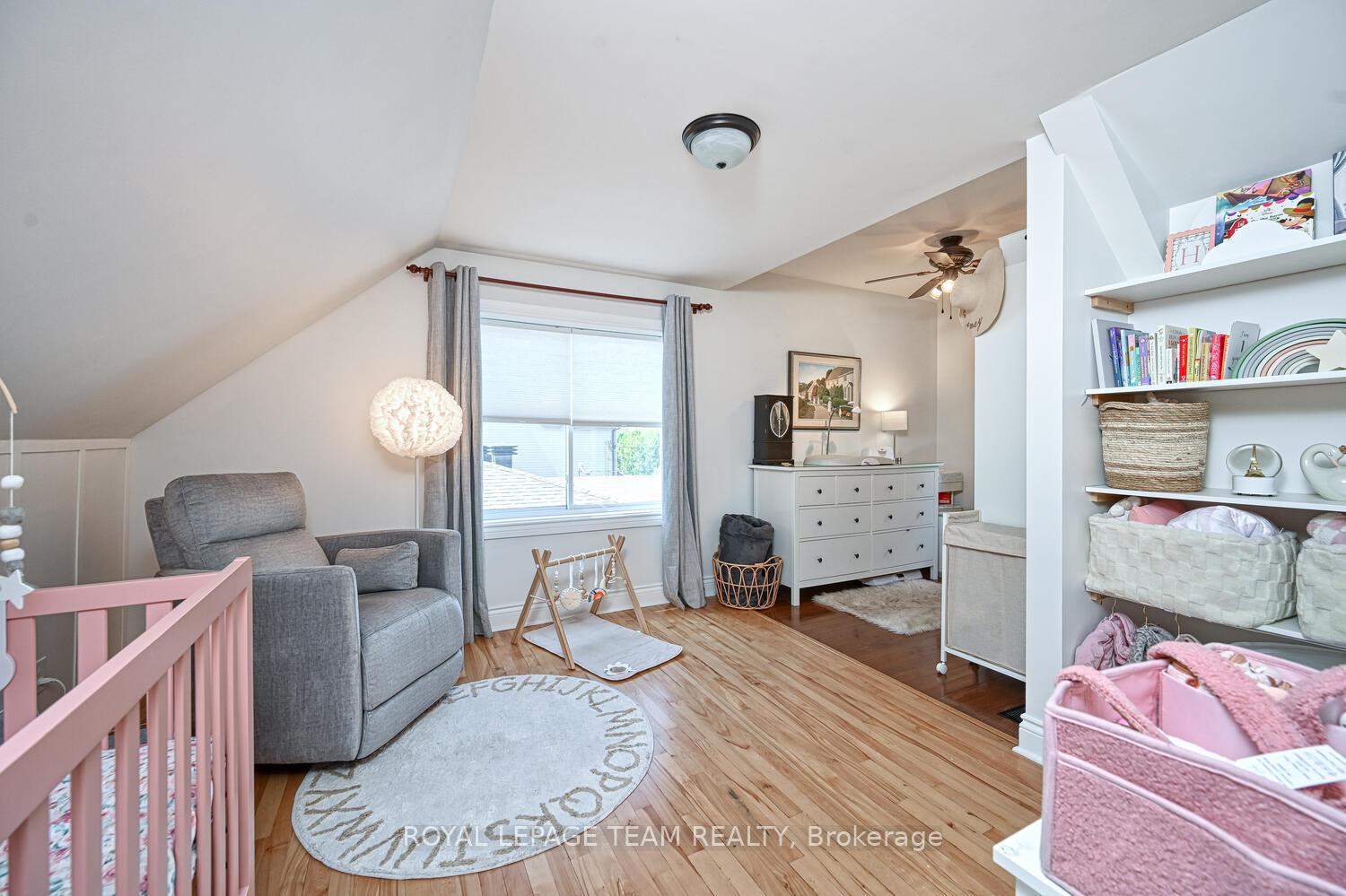 Photo 19 of 23 Norice Street, Ottawa, Meadowlands/Crestview — HOMEH