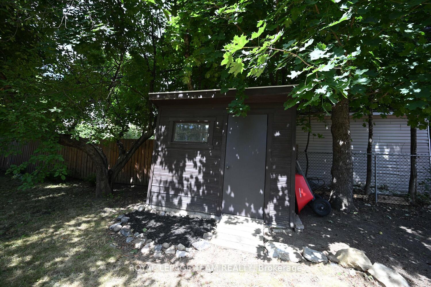 Photo 34 of 23 Norice Street, Ottawa, Meadowlands/Crestview — HOMEH