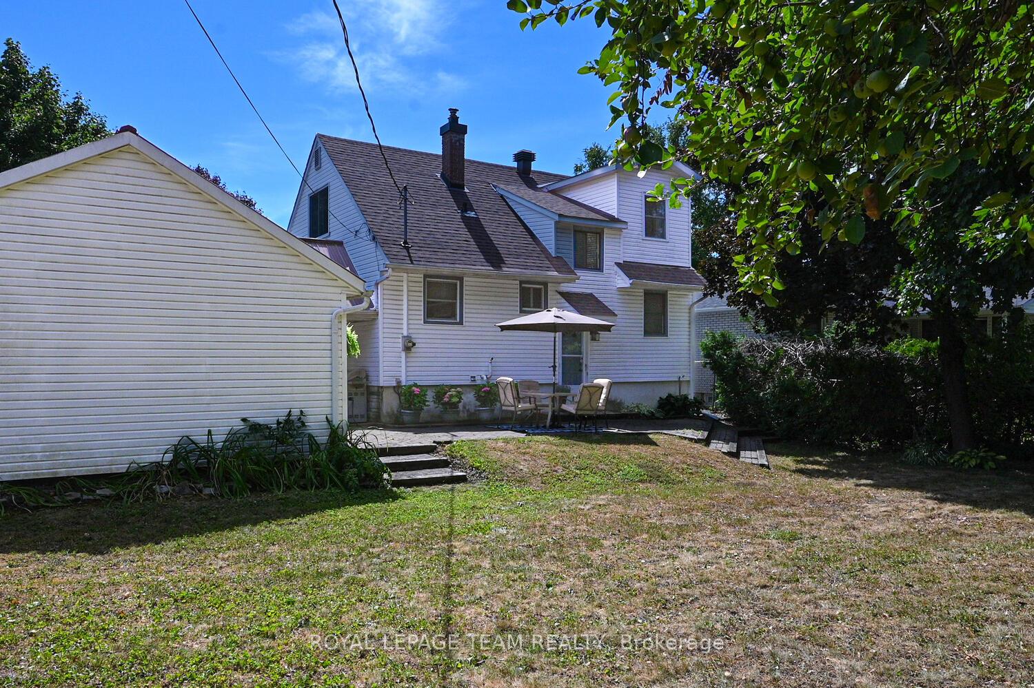 Photo 35 of 23 Norice Street, Ottawa, Meadowlands/Crestview — HOMEH