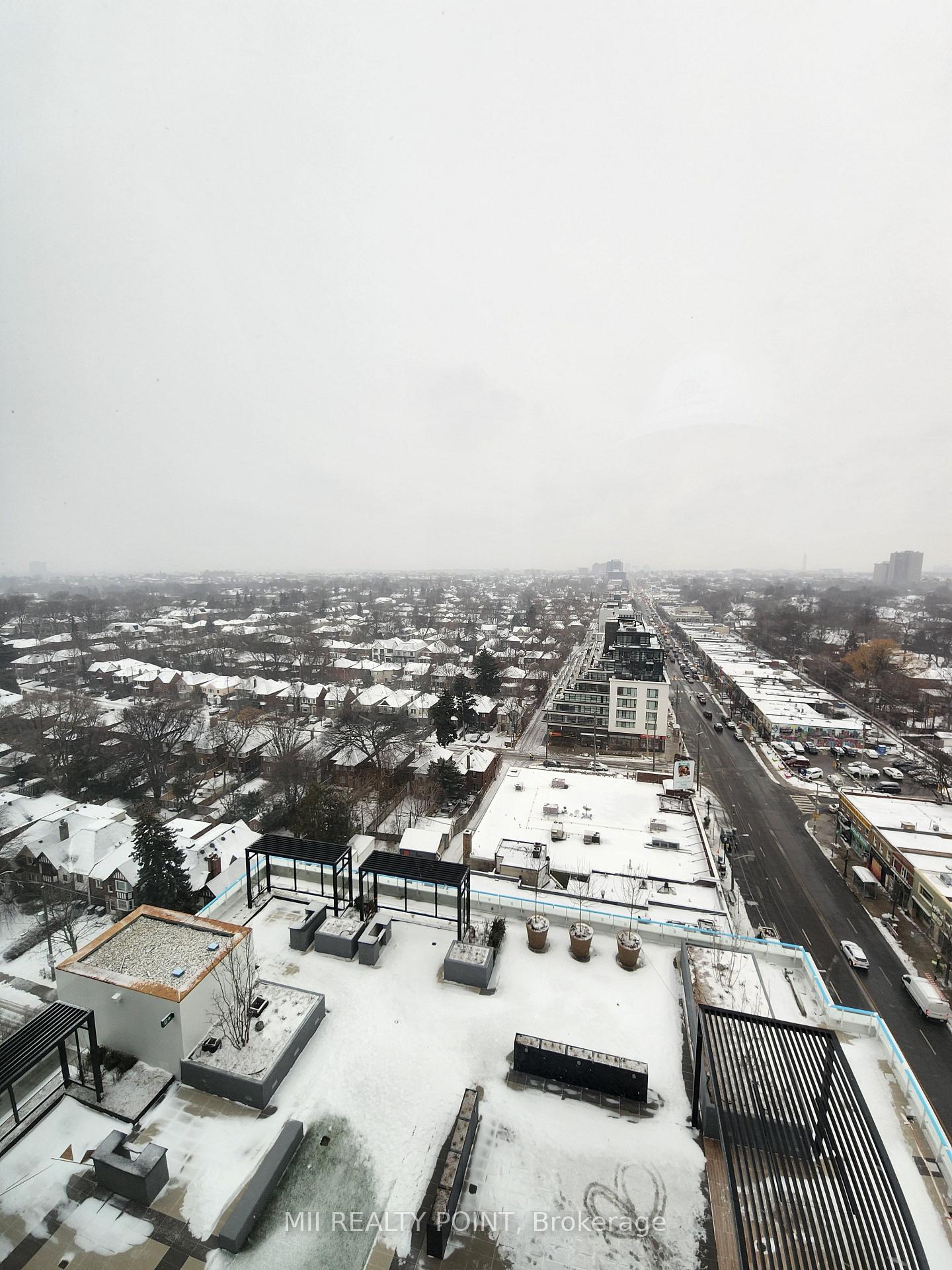 Photo 1 of Unit 1706, 2020 Bathurst Street, Toronto, Humewood-Cedarvale — HOMEH