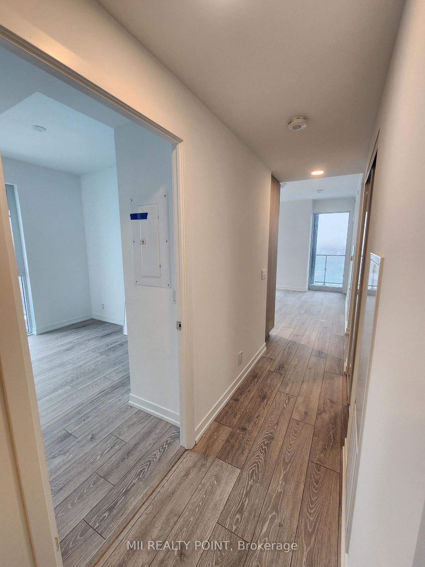 Photo 6 of Unit 1706, 2020 Bathurst Street, Toronto, Humewood-Cedarvale — HOMEH