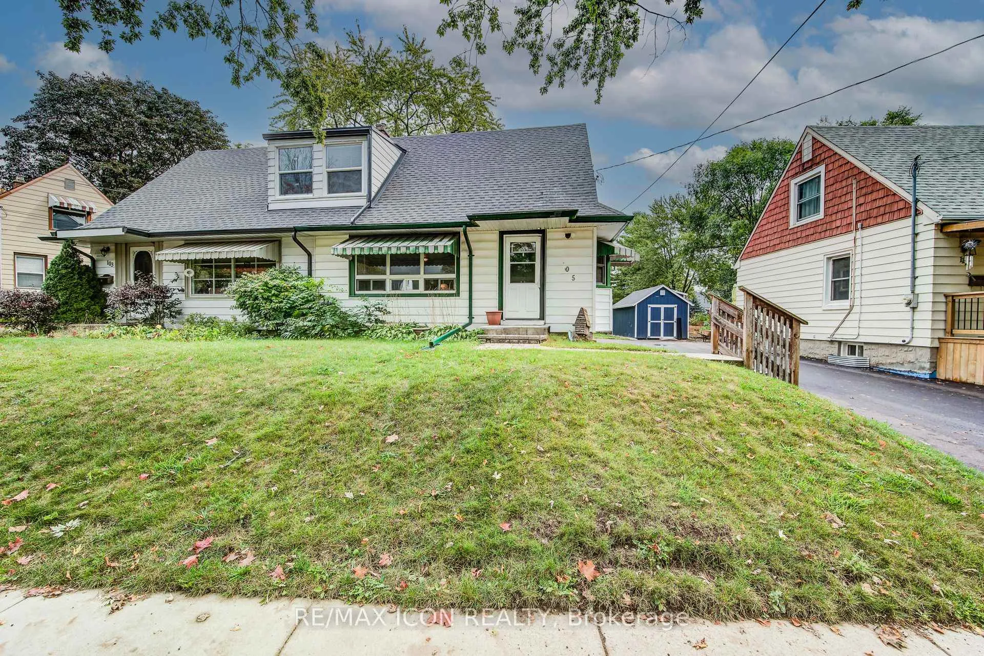 Photo 4 of 105 Lorne Crescent, Kitchener — HOMEH