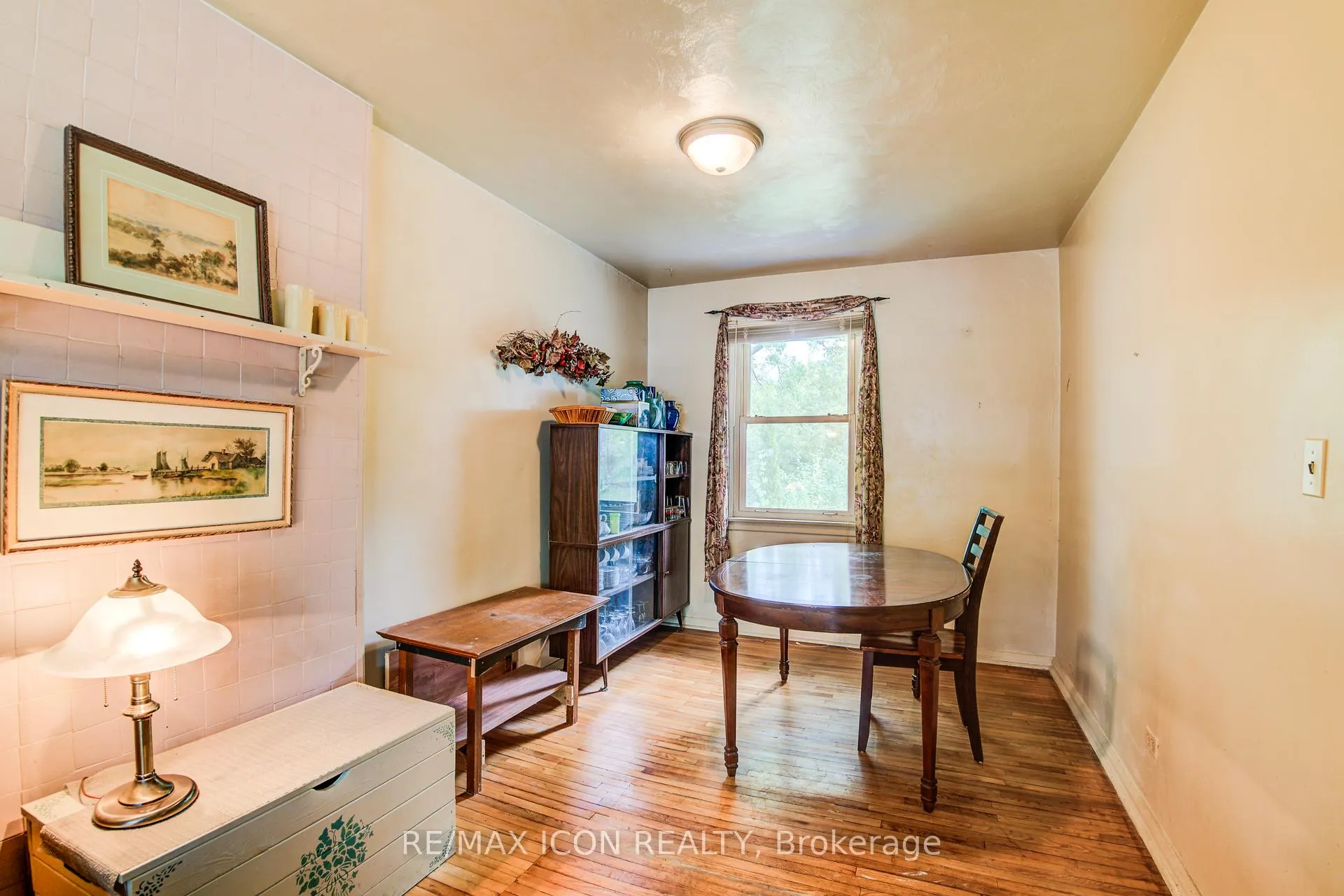 Photo 15 of 105 Lorne Crescent, Kitchener — HOMEH