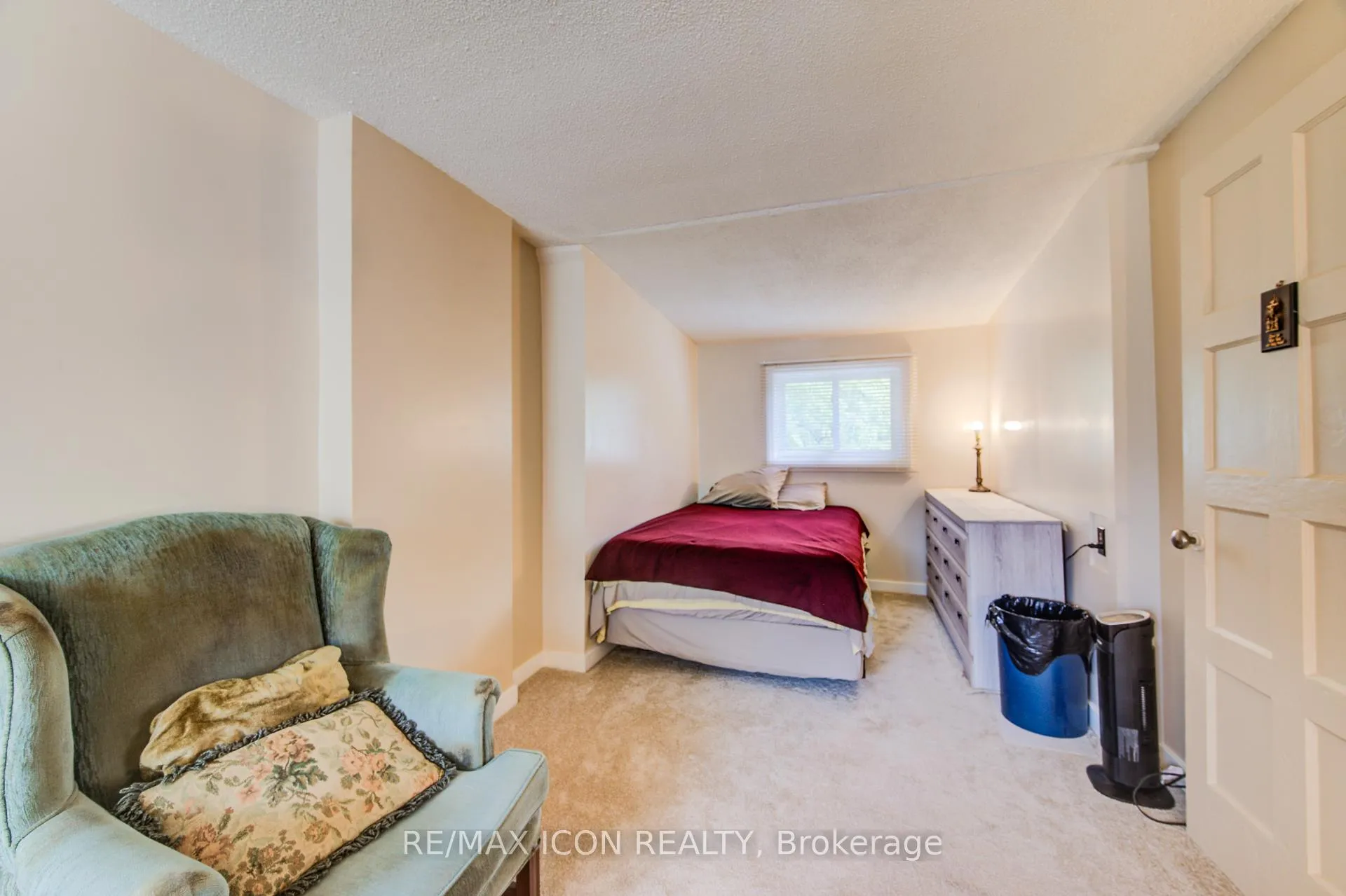Photo 27 of 105 Lorne Crescent, Kitchener — HOMEH