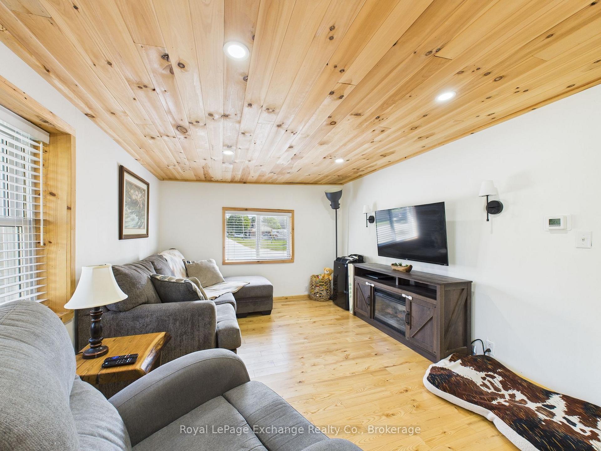 Photo 15 of 2061 Edward Street, Howick — HOMEH