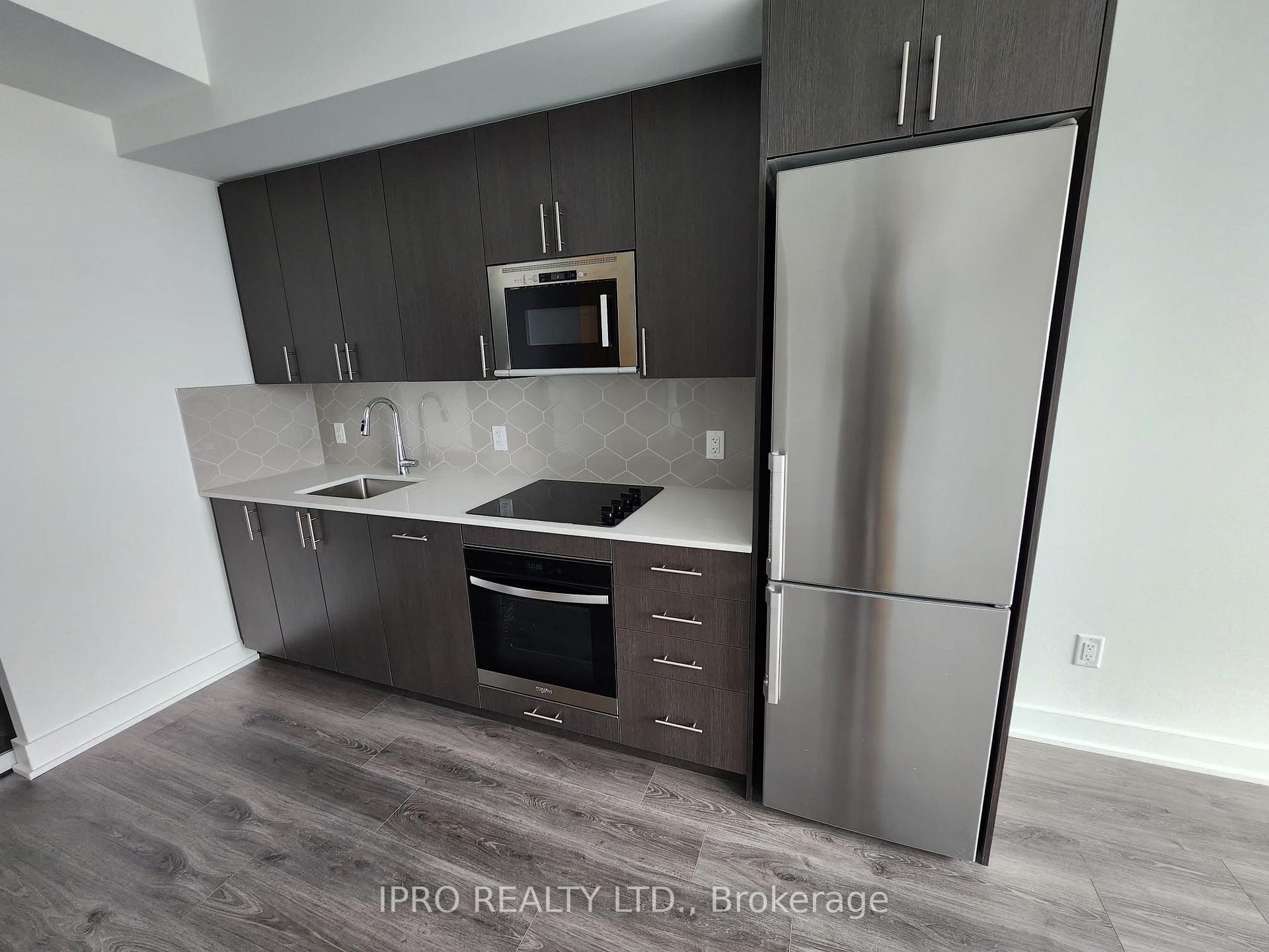Photo 7 of Unit PH02, 2545 Simcoe Street N, Oshawa, Windfields — HOMEH