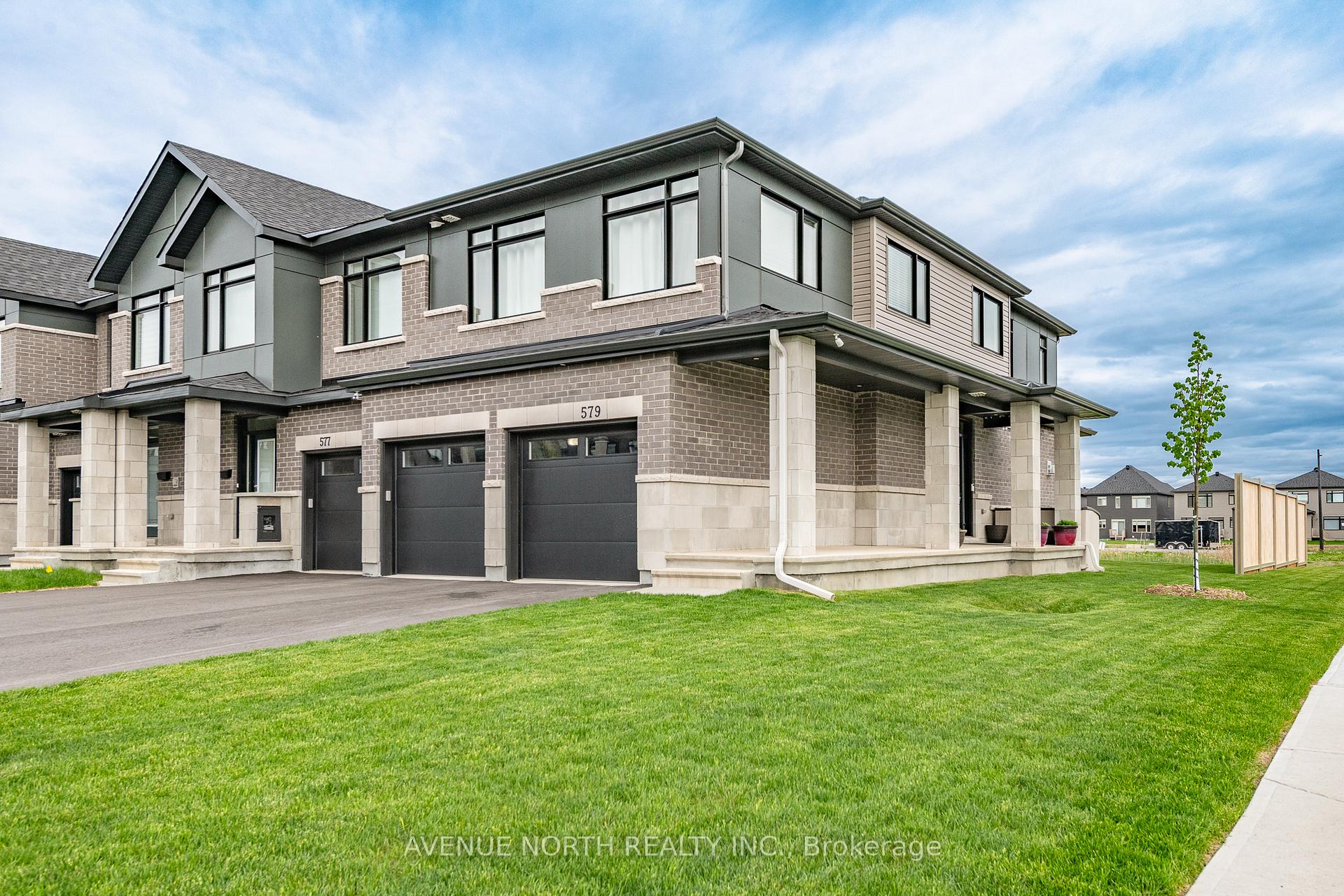 Photo 1 of 579 Tahoe Heights, Ottawa, Leitrim — HOMEH