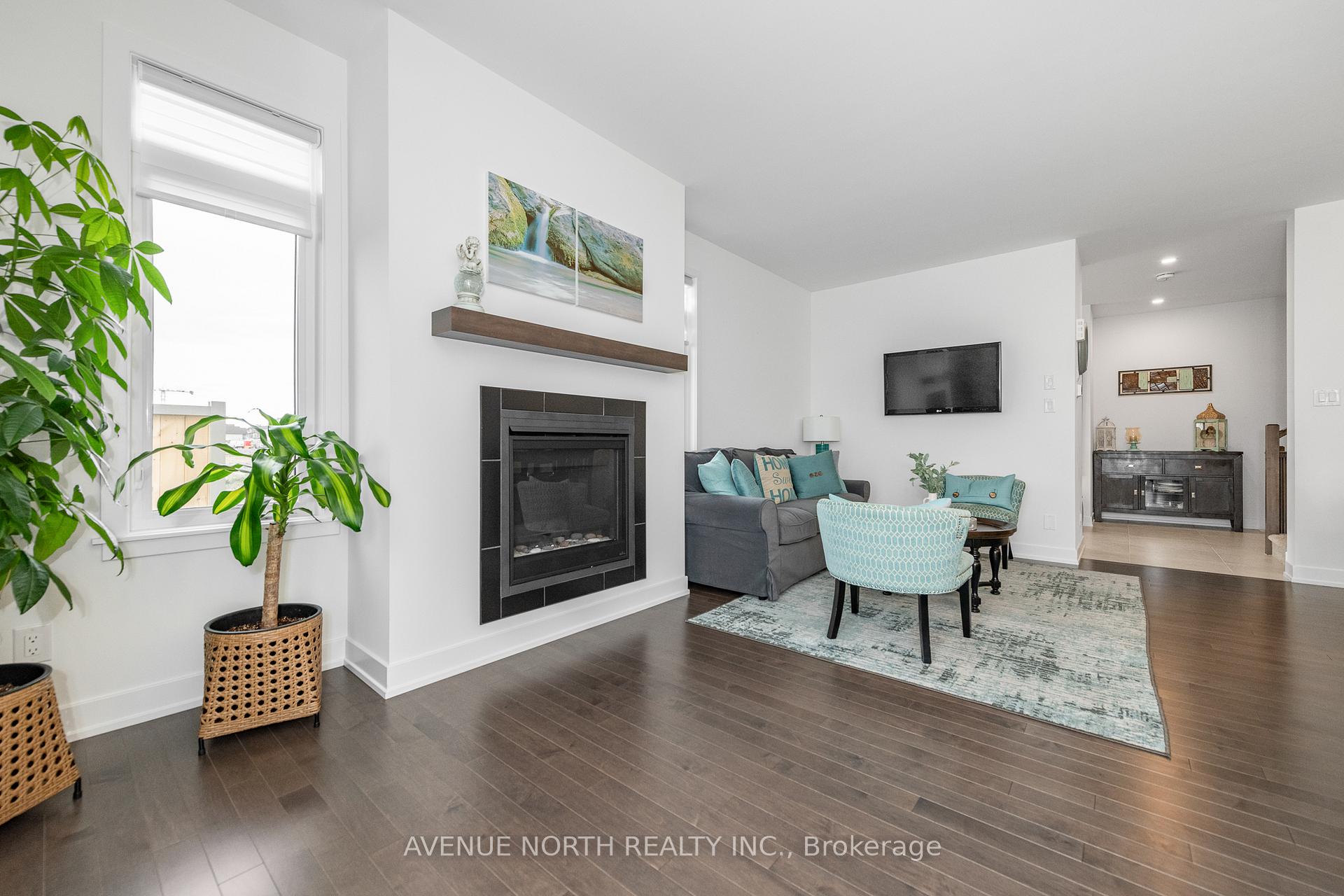 Photo 8 of 579 Tahoe Heights, Ottawa, Leitrim — HOMEH