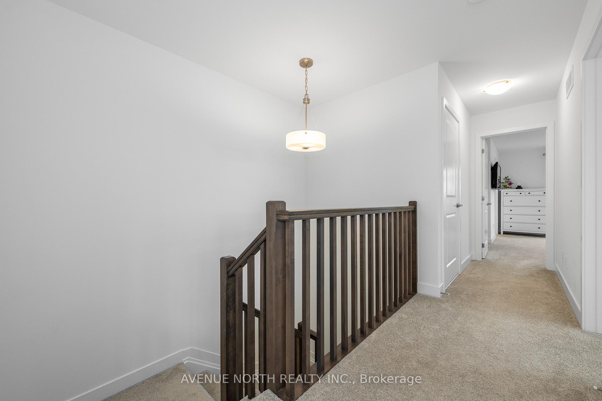 Photo 15 of 579 Tahoe Heights, Ottawa, Leitrim — HOMEH