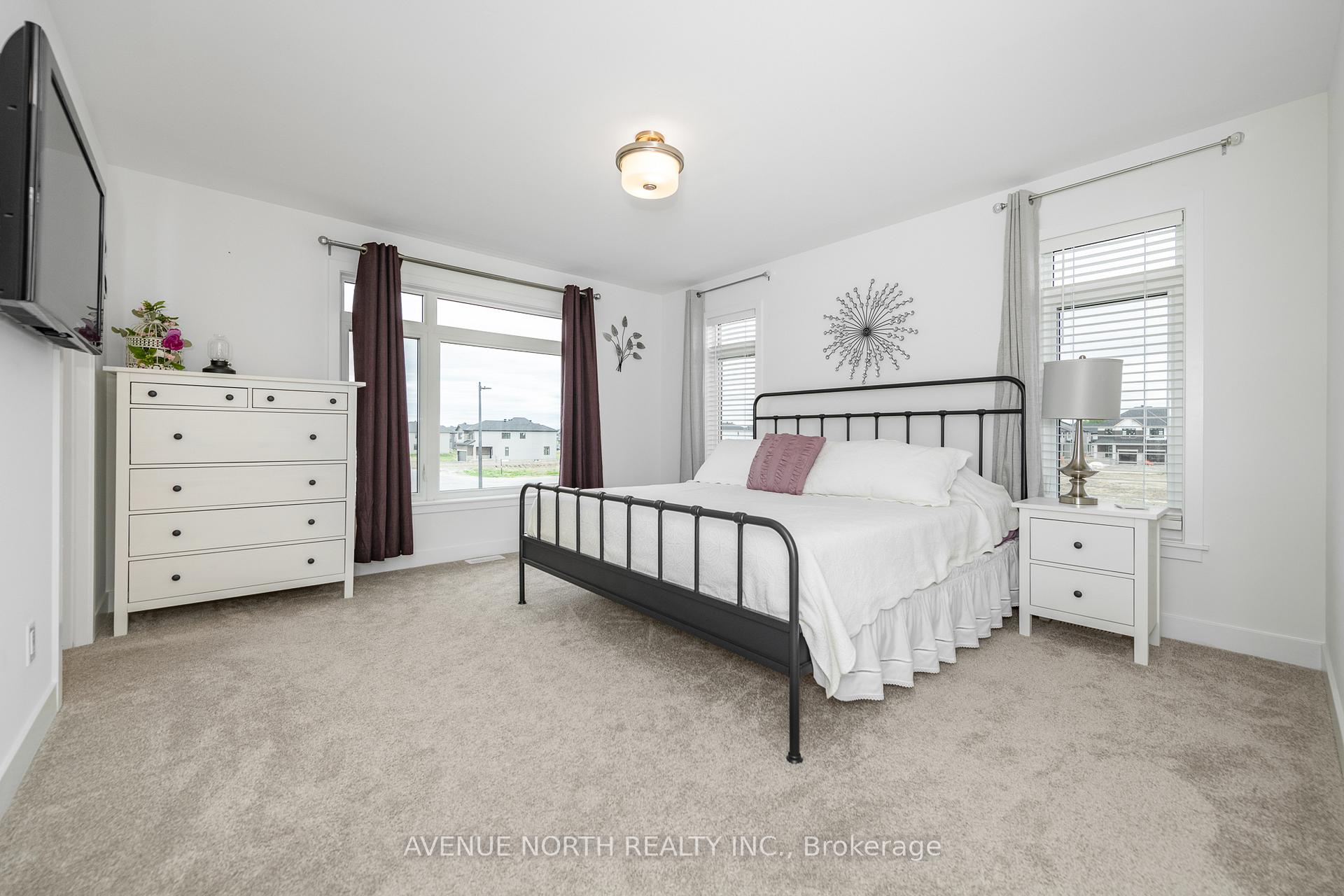 Photo 16 of 579 Tahoe Heights, Ottawa, Leitrim — HOMEH