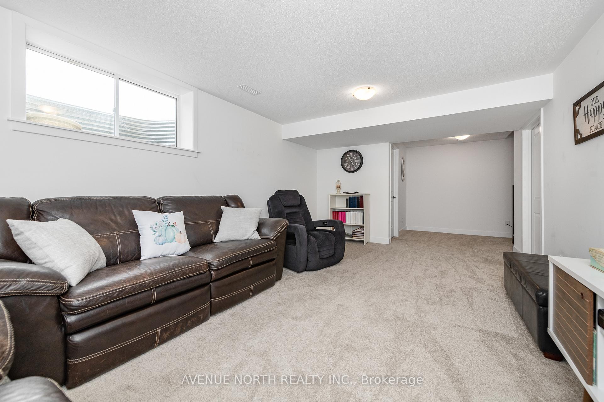 Photo 29 of 579 Tahoe Heights, Ottawa, Leitrim — HOMEH