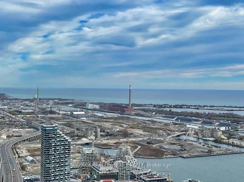 Photo 7 of Unit 4506, 138 Downes Street, Toronto, Waterfront Communities — HOMEH