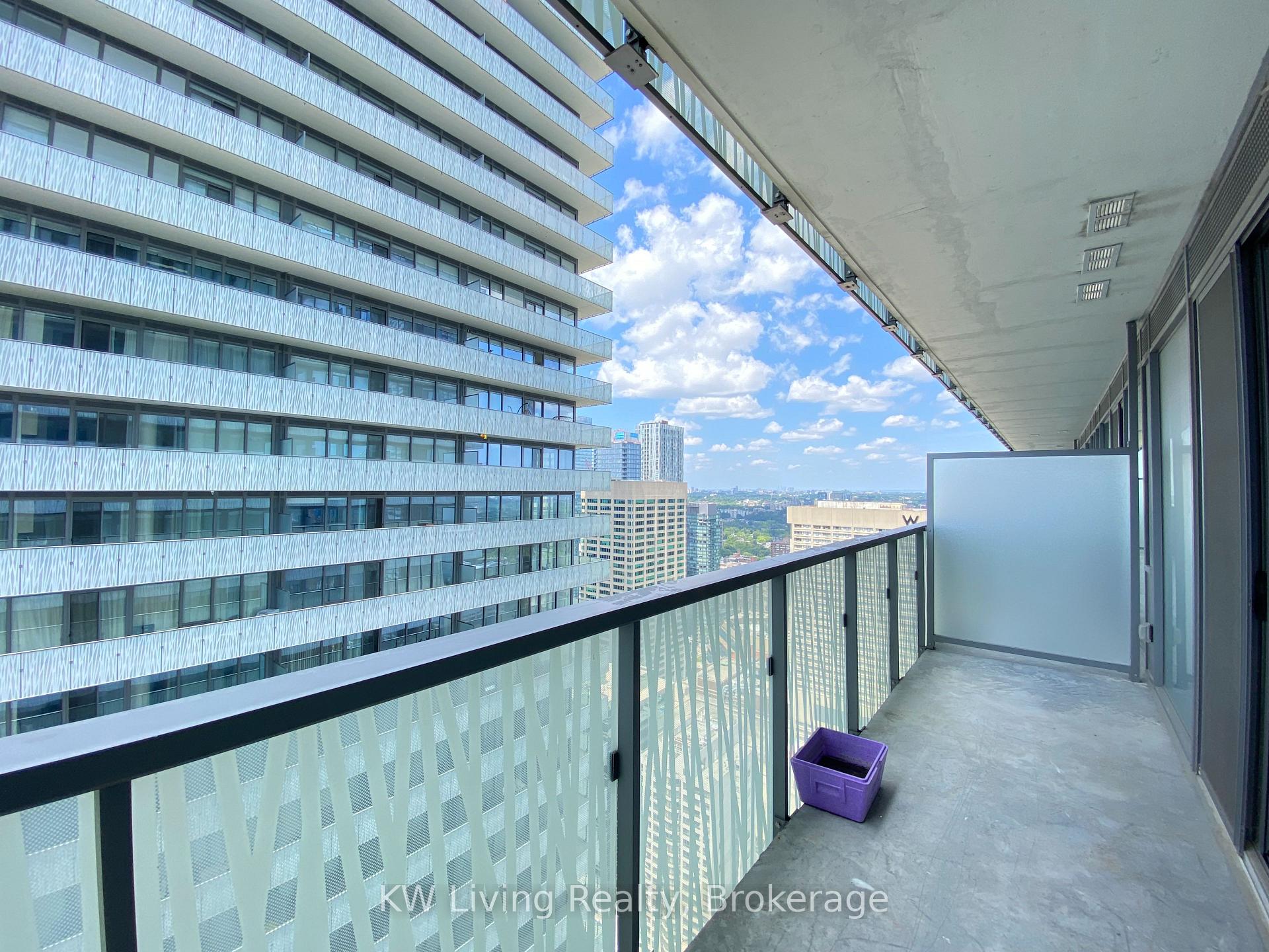 Photo 14 of Unit 4306, 50 Charles Street E, Toronto, Church-Yonge Corridor — HOMEH