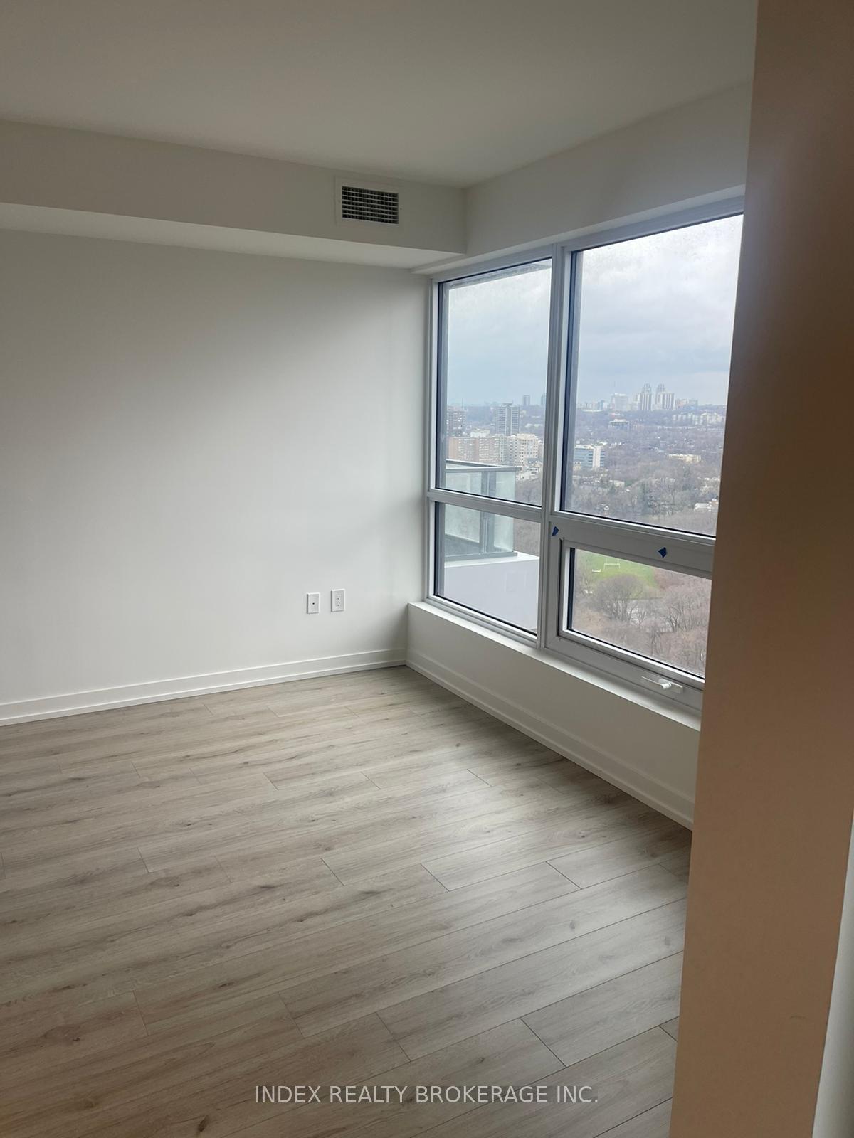 Photo 7 of Unit 2207, 395 Bloor Street E, Toronto, North St. James Town — HOMEH
