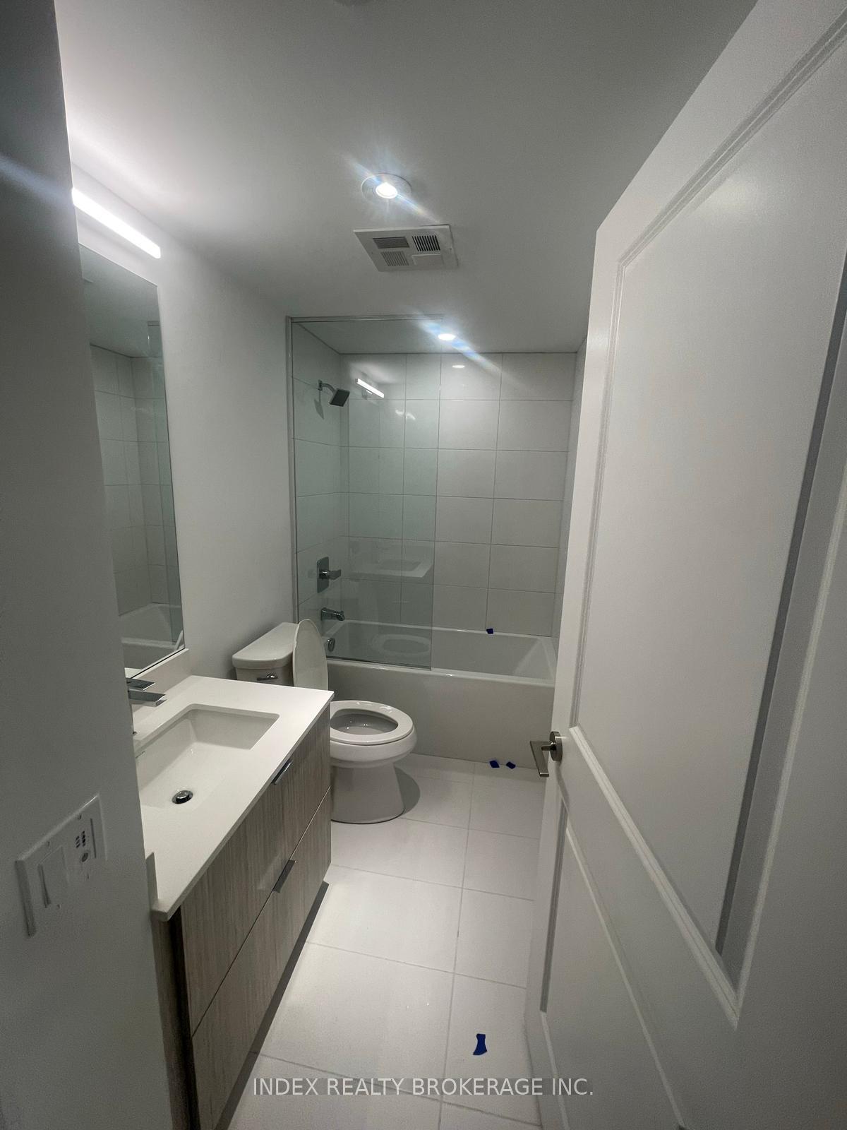 Photo 11 of Unit 2207, 395 Bloor Street E, Toronto, North St. James Town — HOMEH