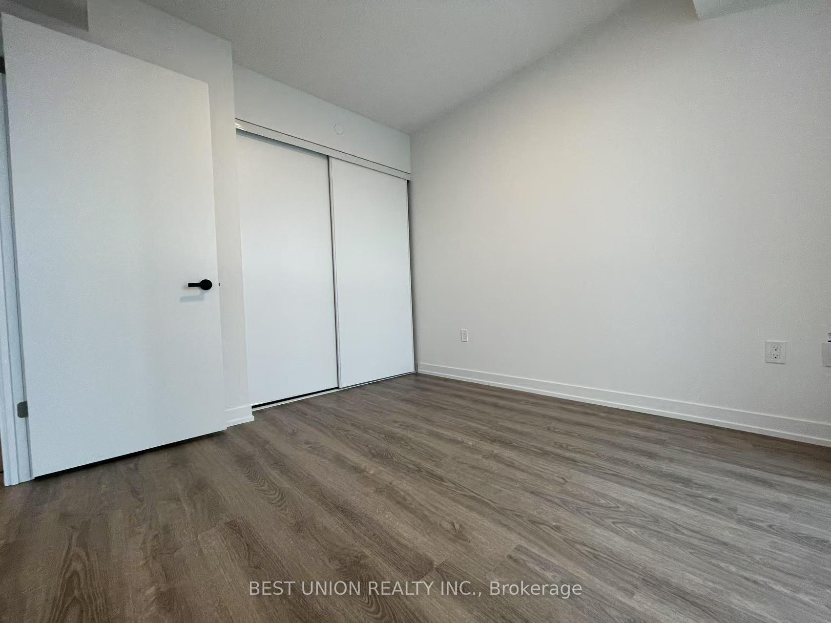Photo 12 of Unit 2707, 195 Commerce Street, Vaughan, Vaughan Corporate Centre — HOMEH
