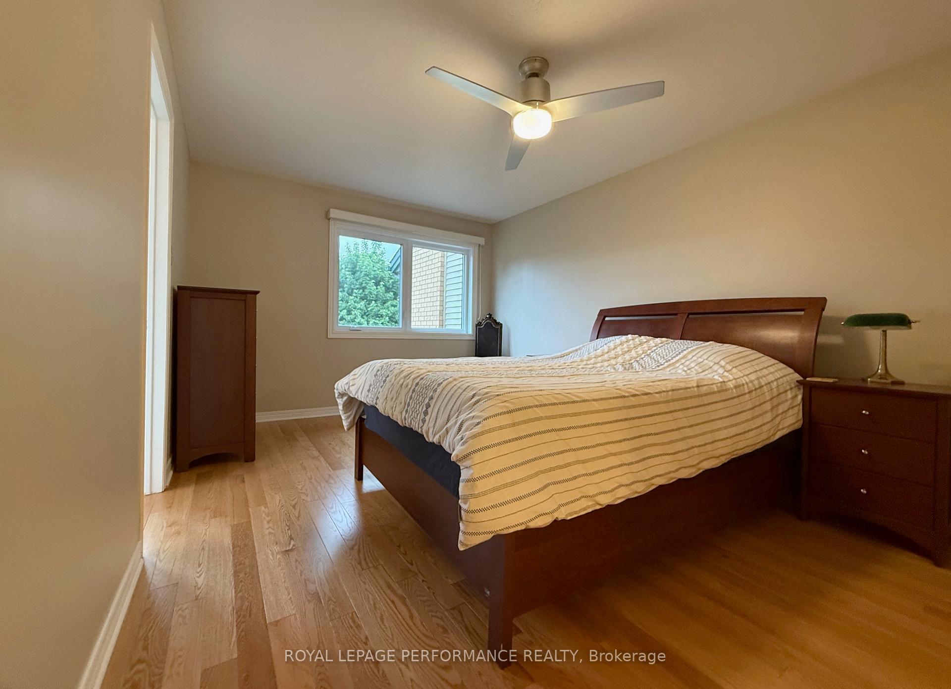 Photo 13 of 118 Dunbarton Court, Ottawa, Cardinal Glen — HOMEH