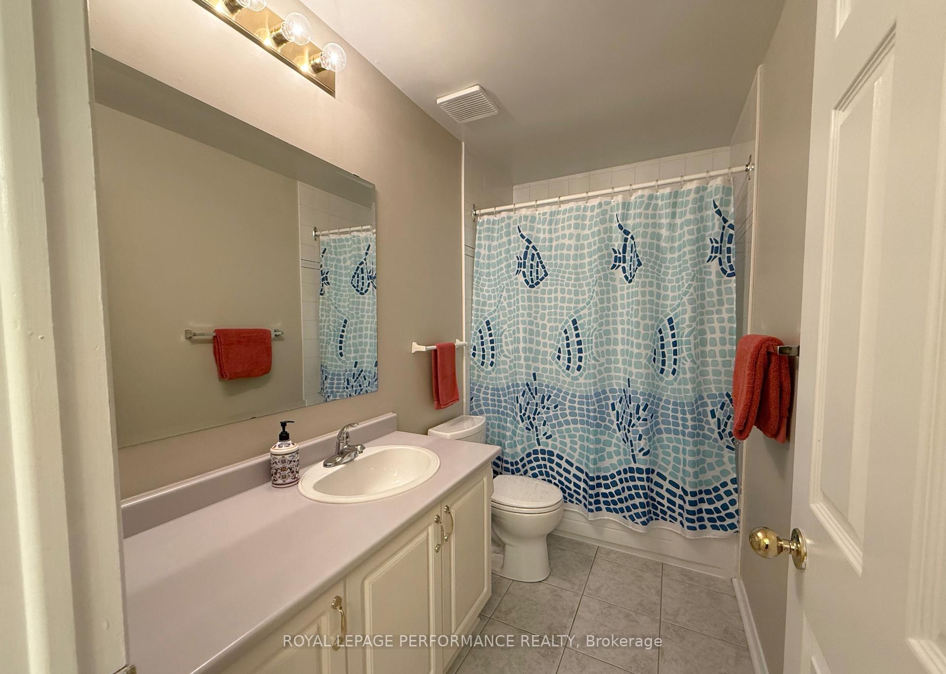 Photo 20 of 118 Dunbarton Court, Ottawa, Cardinal Glen — HOMEH