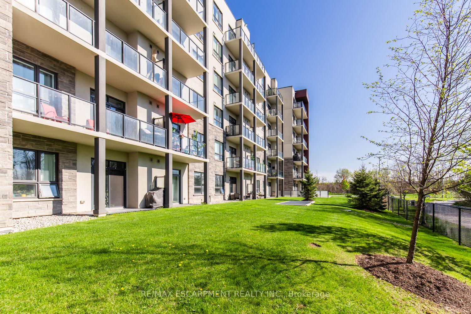Photo 26 of Unit 116, 125 Shoreview Place, Hamilton, Stoney Creek — HOMEH