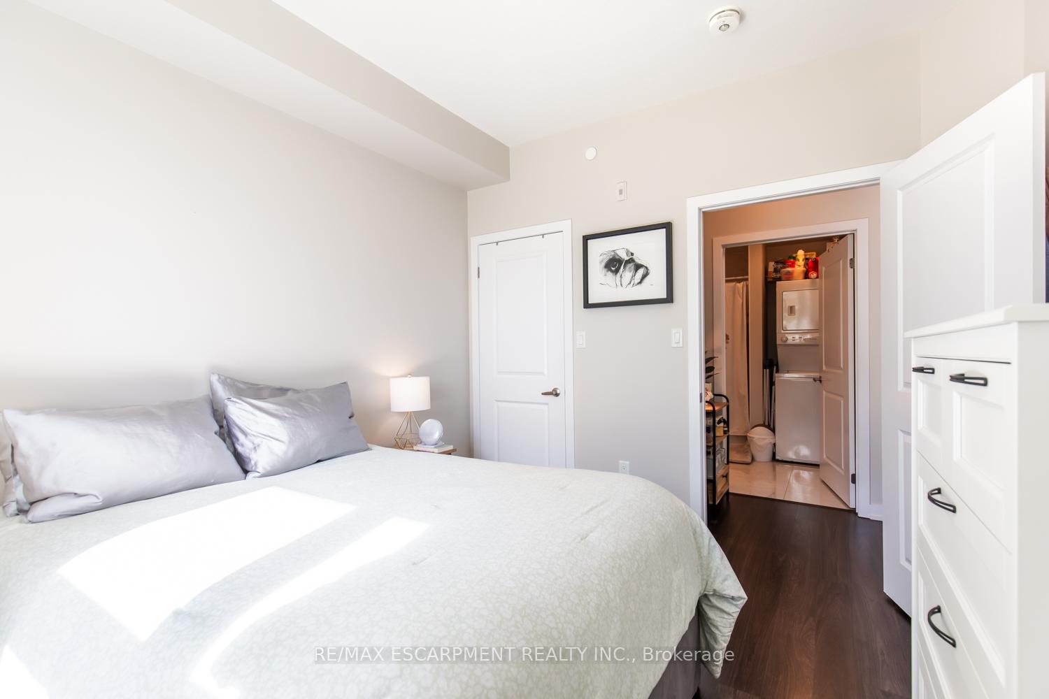Photo 38 of Unit 116, 125 Shoreview Place, Hamilton, Stoney Creek — HOMEH