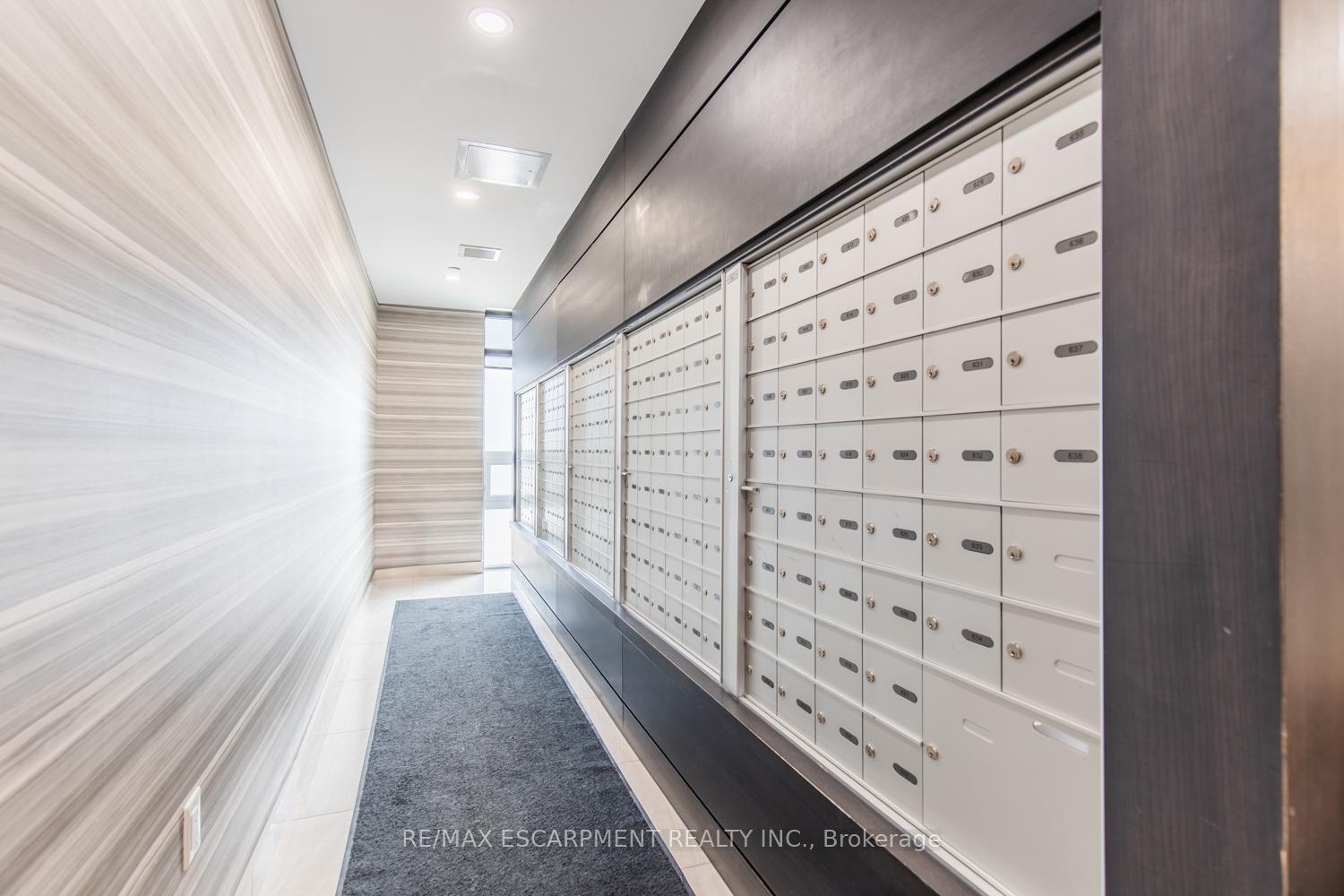 Photo 36 of Unit 116, 125 Shoreview Place, Hamilton, Stoney Creek — HOMEH