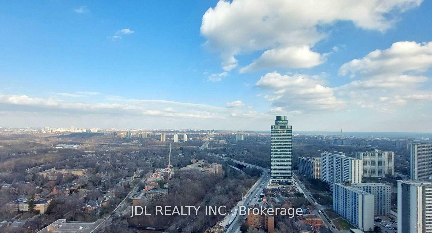 Photo 5 of Unit 3509, 395 Bloor Street E, Toronto, North St. James Town — HOMEH