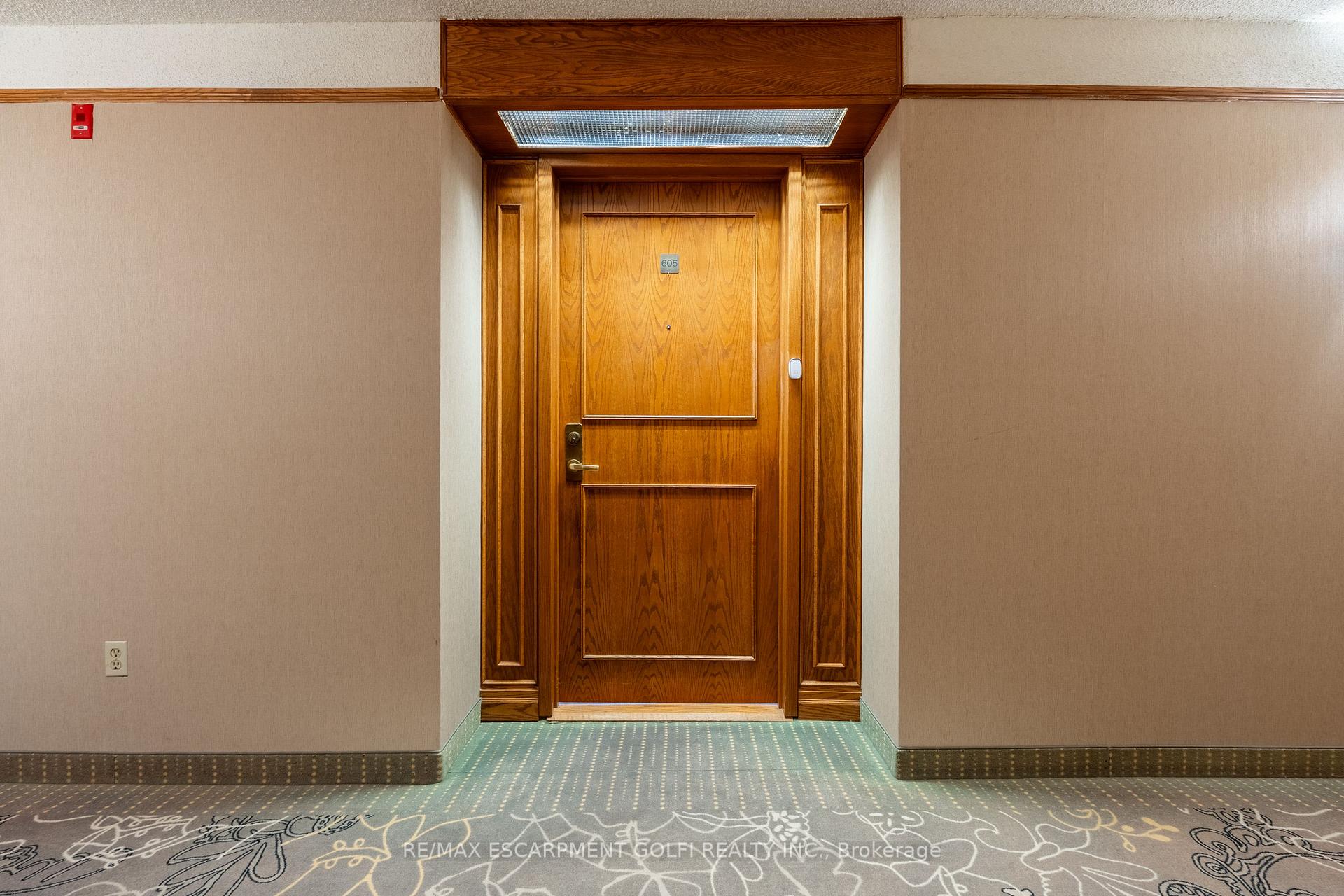 Photo 2 of Unit 605, 3 Towering Heights Boulevard, St. Catharines, Glendale/Glenridge — HOMEH