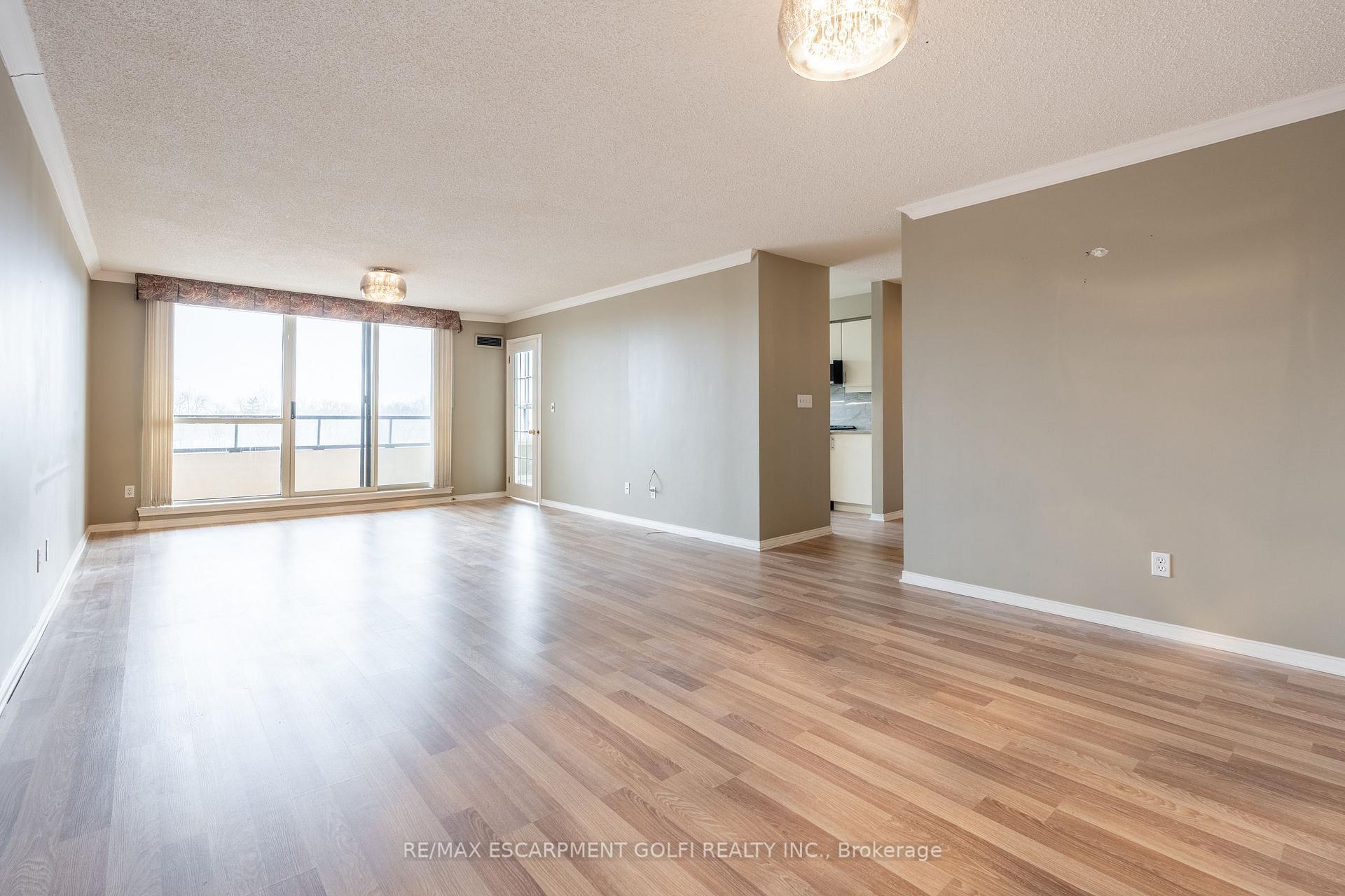 Photo 10 of Unit 605, 3 Towering Heights Boulevard, St. Catharines, Glendale/Glenridge — HOMEH
