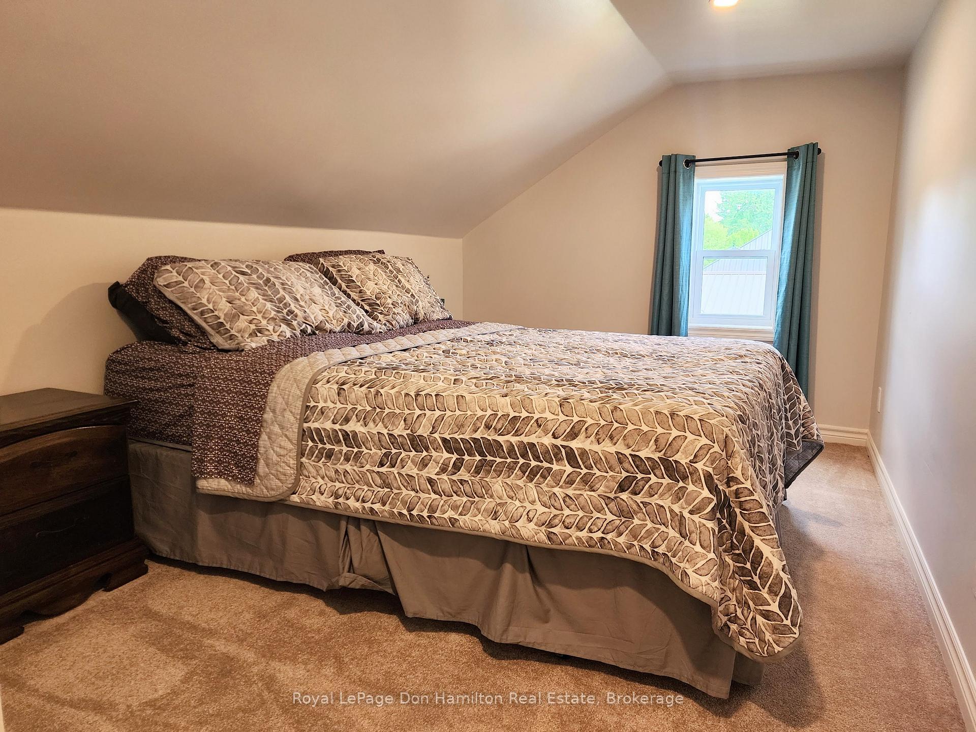 Photo 18 of 85122 Ethel Line, Huron East, Grey — HOMEH