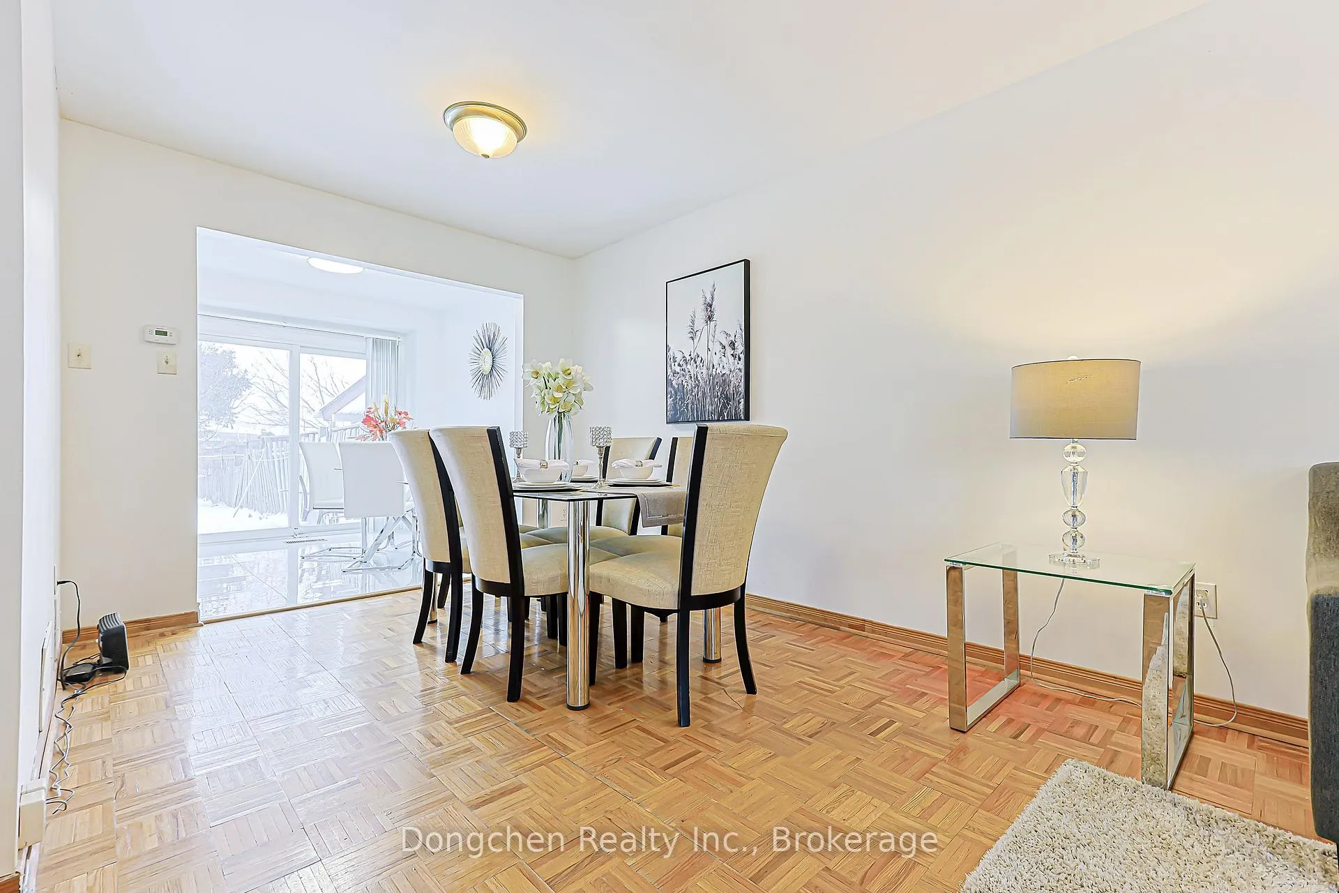 Photo 10 of 152 Risebrough Circuit, Markham, Milliken Mills West — HOMEH