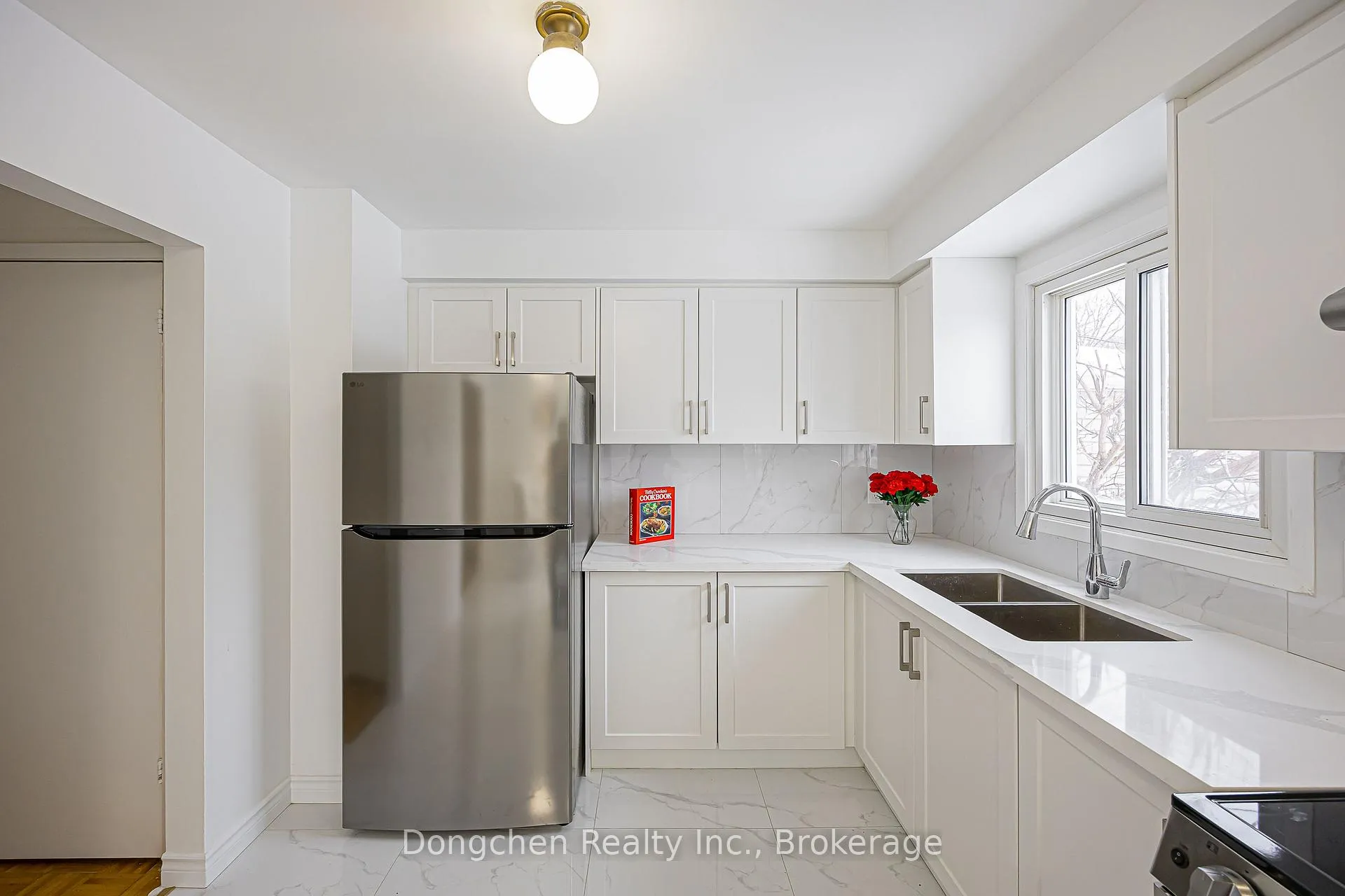 Photo 21 of 152 Risebrough Circuit, Markham, Milliken Mills West — HOMEH