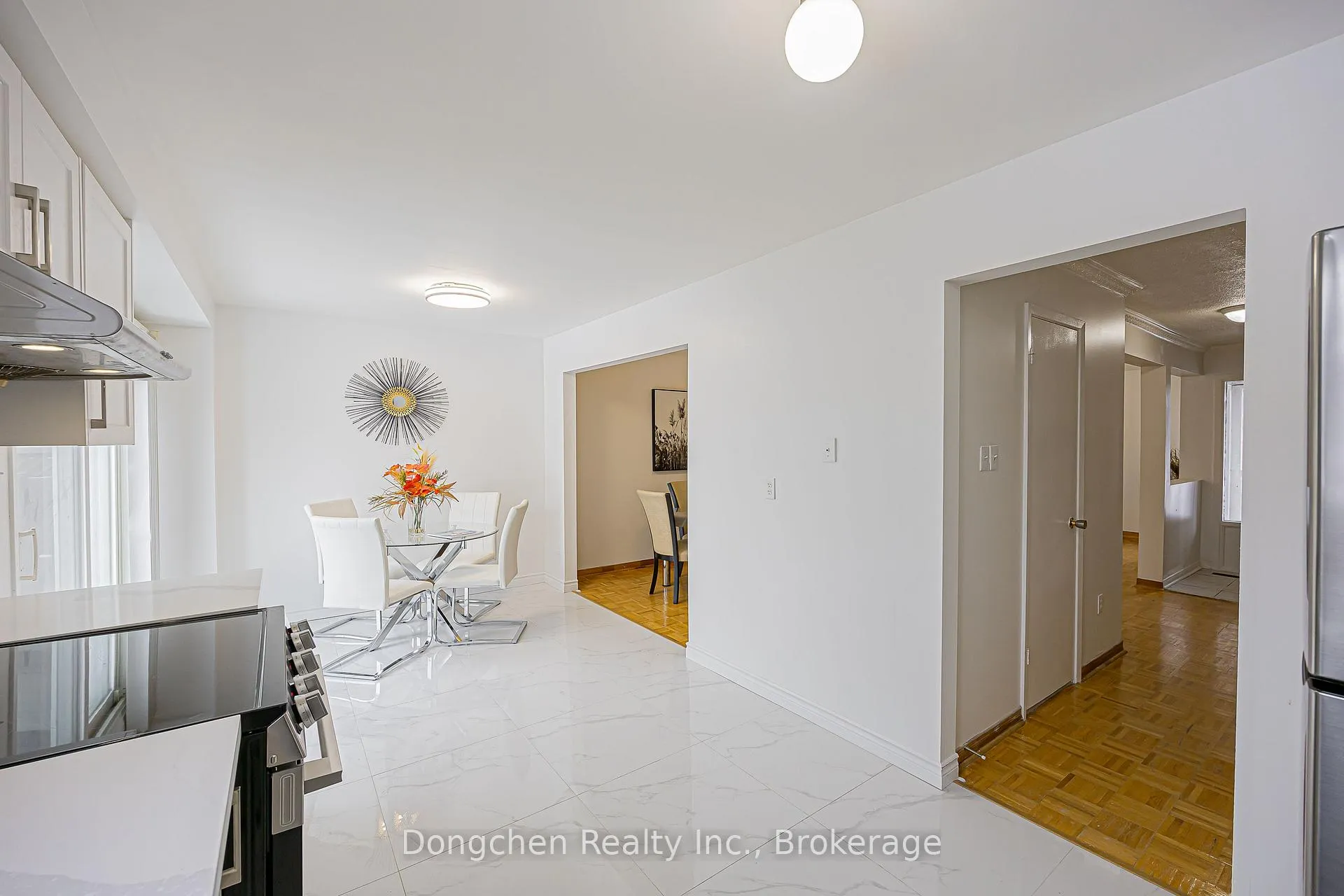 Photo 23 of 152 Risebrough Circuit, Markham, Milliken Mills West — HOMEH