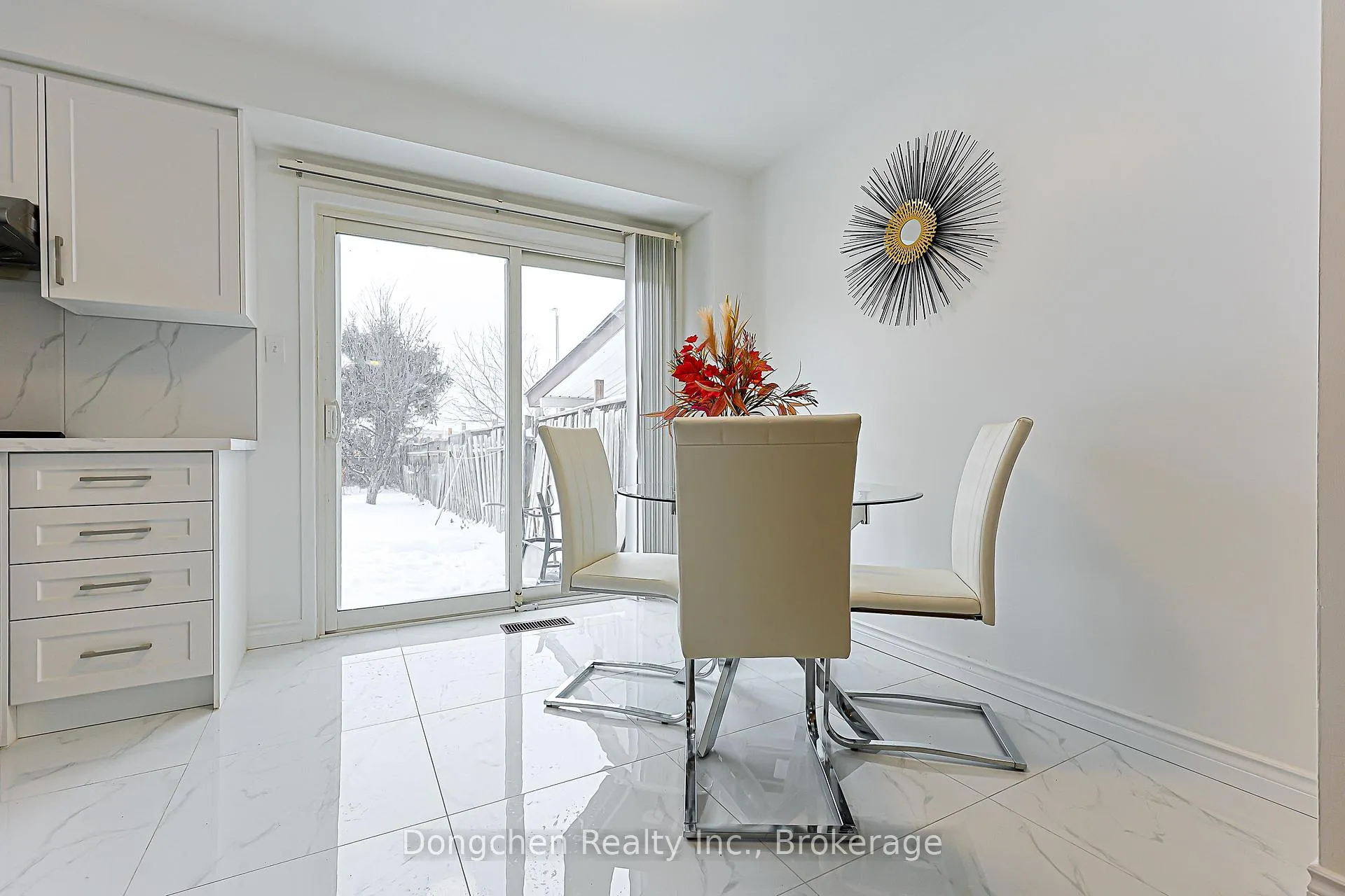 Photo 24 of 152 Risebrough Circuit, Markham, Milliken Mills West — HOMEH