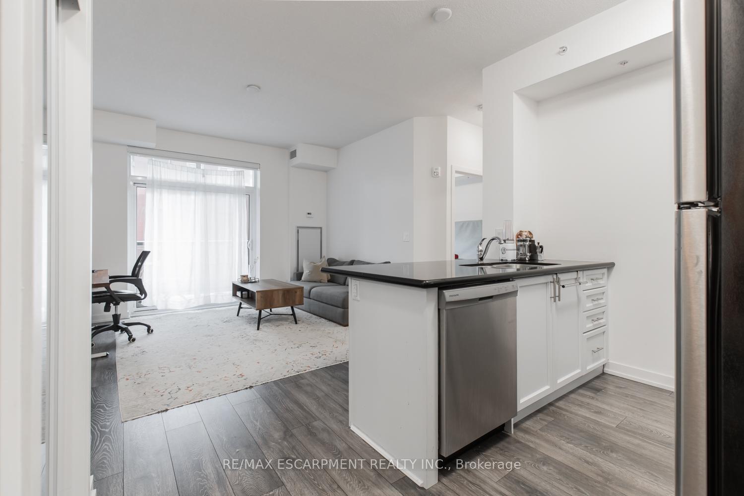 Photo 8 of Unit 508, 81 Robinson Street, Hamilton, Durand — HOMEH
