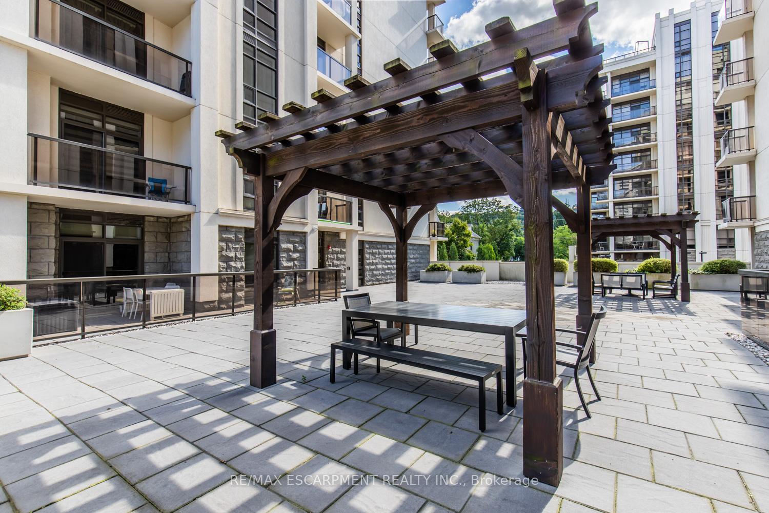 Photo 23 of Unit 508, 81 Robinson Street, Hamilton, Durand — HOMEH